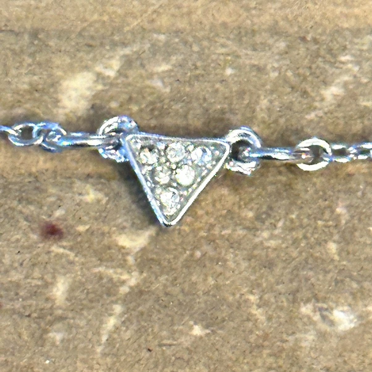 White House Black Market WHBM paved triangle rhinestone link necklace Size ONE SIZE - 3 Thumbnail