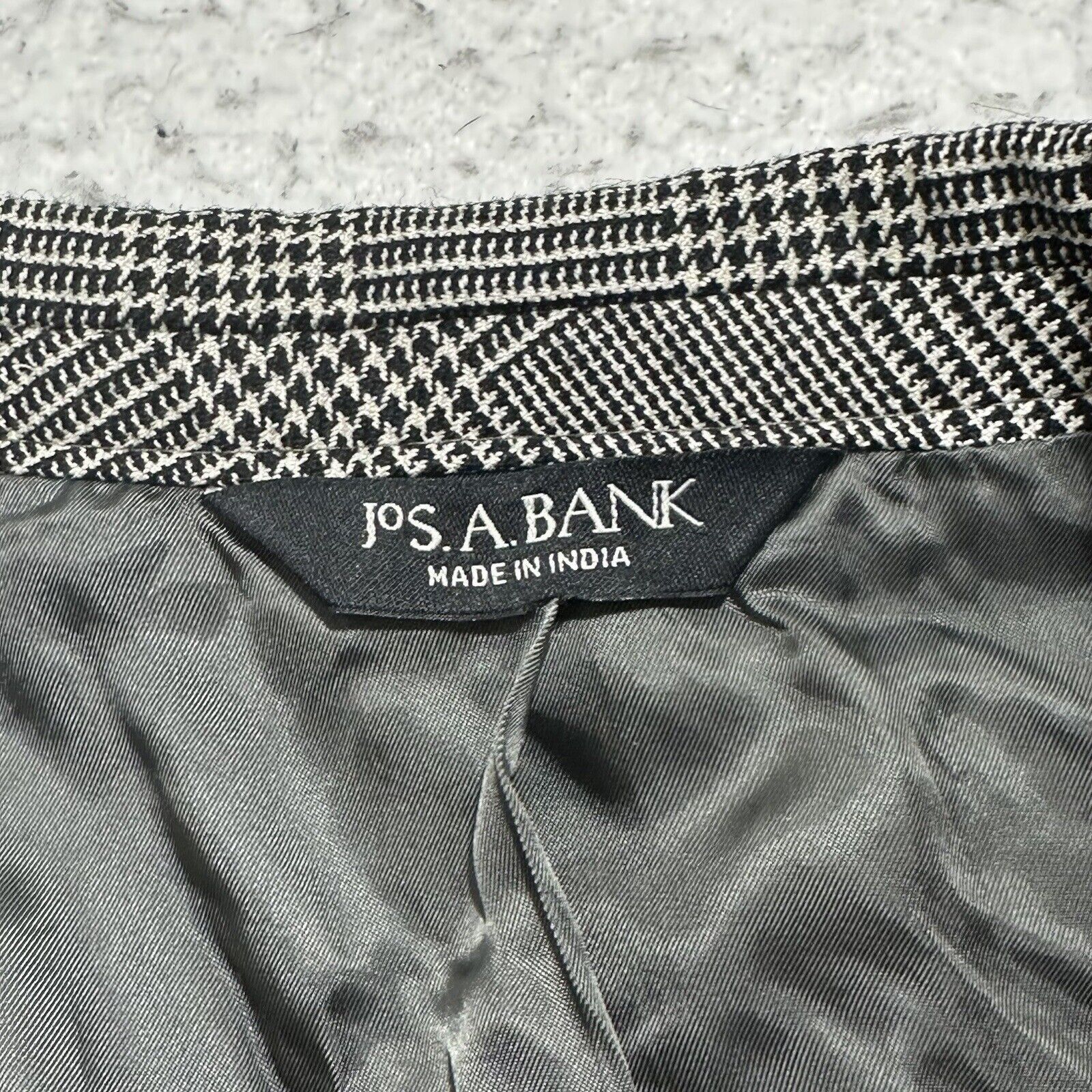 Jos. A. Bank Jos A Bank Men's 44L Silk Camel Hair Houndstooth Suit Jacket Size 44L - 8 Thumbnail