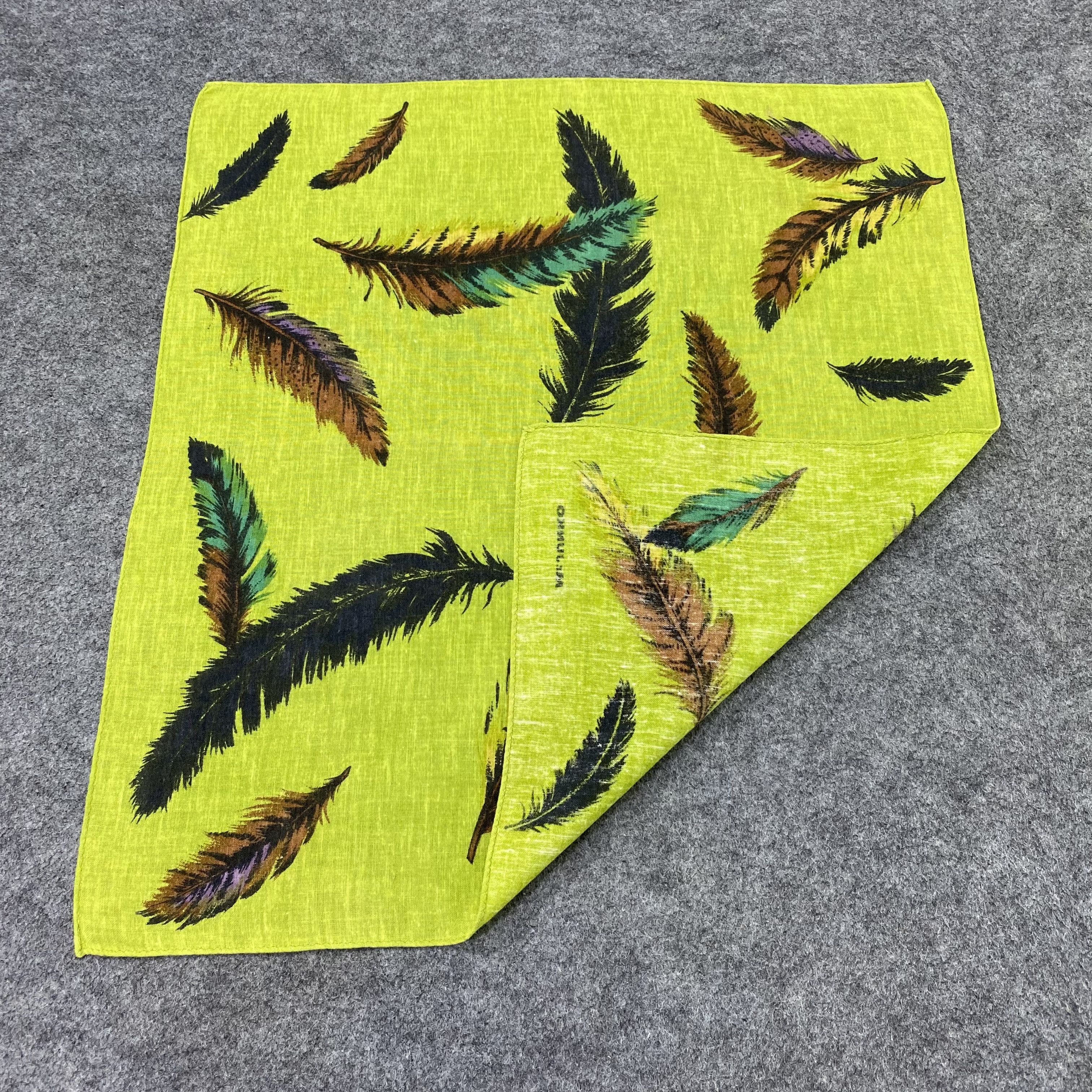 Japanese Brand Mr.Junko Handkerchief Neckerchief Bandana-B1965 Size ONE SIZE - 5 Thumbnail