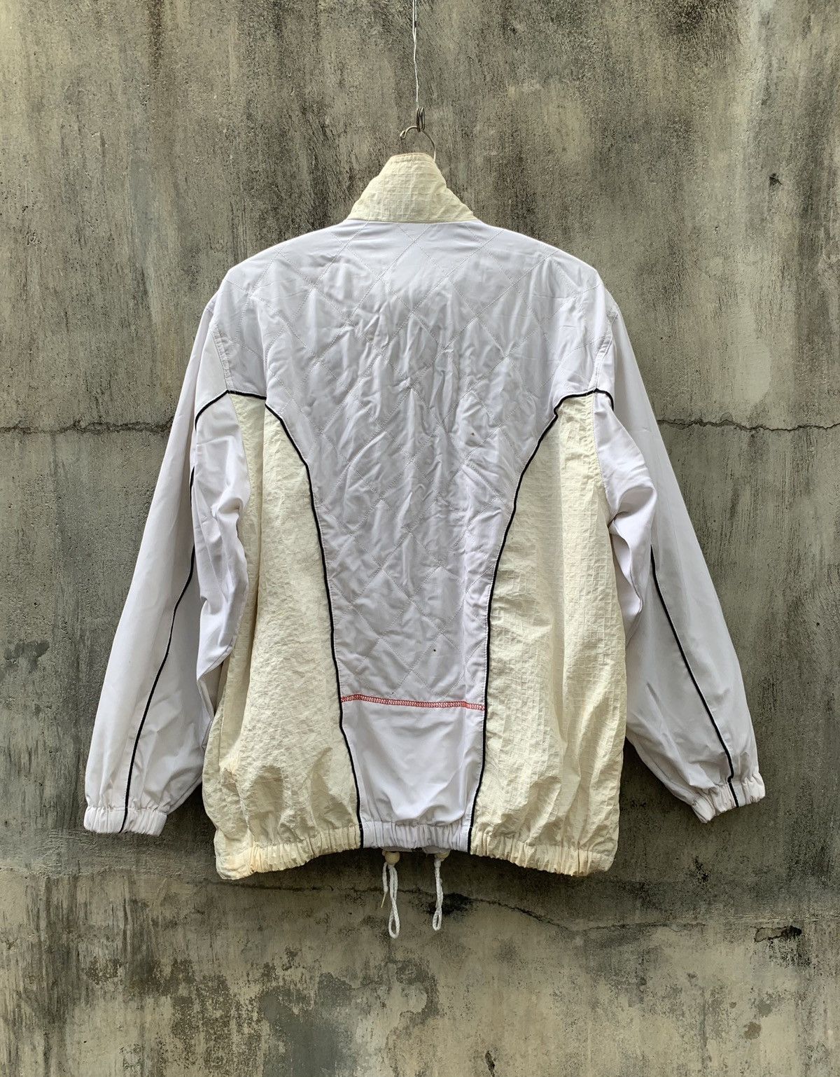 Adidas Vintage Adidas Diagonal Pattern Windbreaker Jacket Size US L / EU 52-54 / 3 - 6 Thumbnail