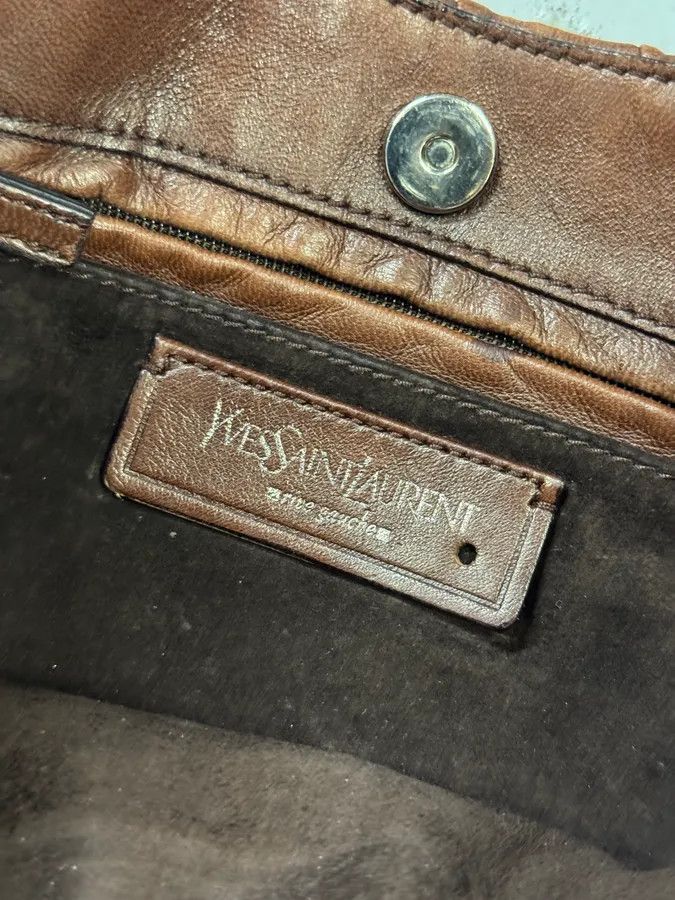 Yves Saint Laurent 2000s Yves Saint Laurent Cognac Leather Ruched Handle Bag Size ONE SIZE - 7 Thumbnail