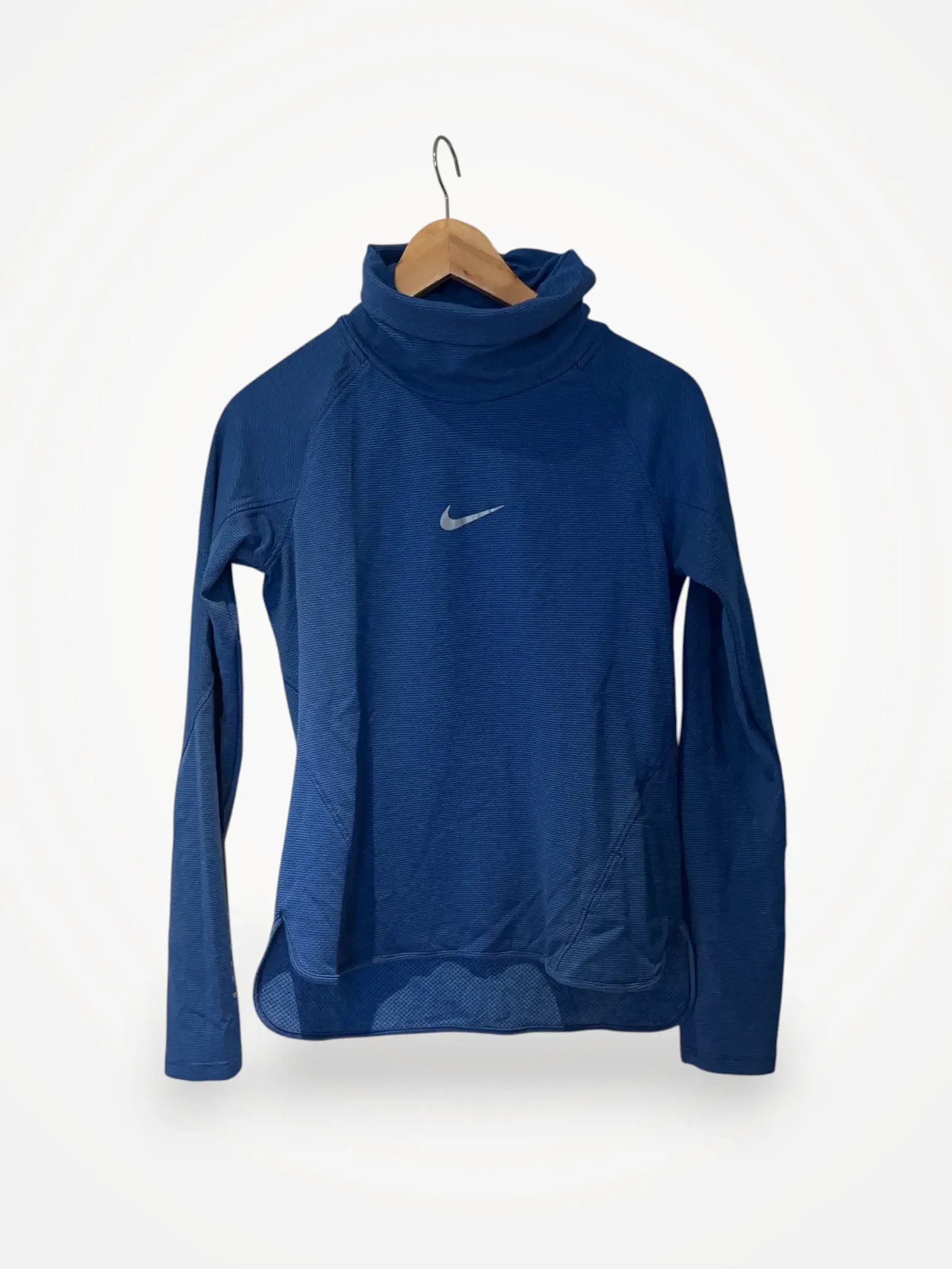 Nike Nike Sweater Size M / US 6-8 / IT 42-44 - 1 Thumbnail