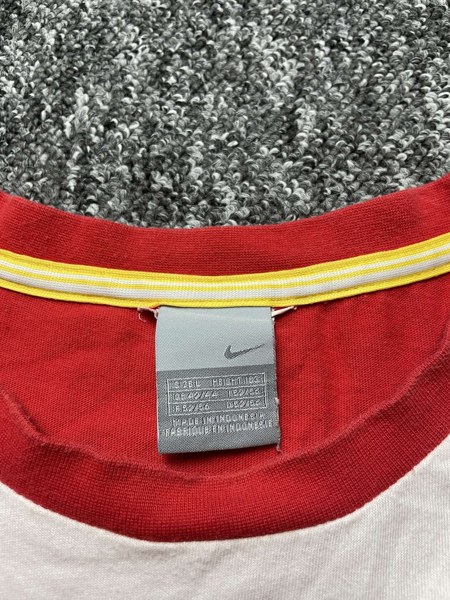 Nike × Vintage Tshirt shirt Nike Solo Swoosh sportswear logo basic boxy Size US L / EU 52-54 / 3 - 7 Thumbnail
