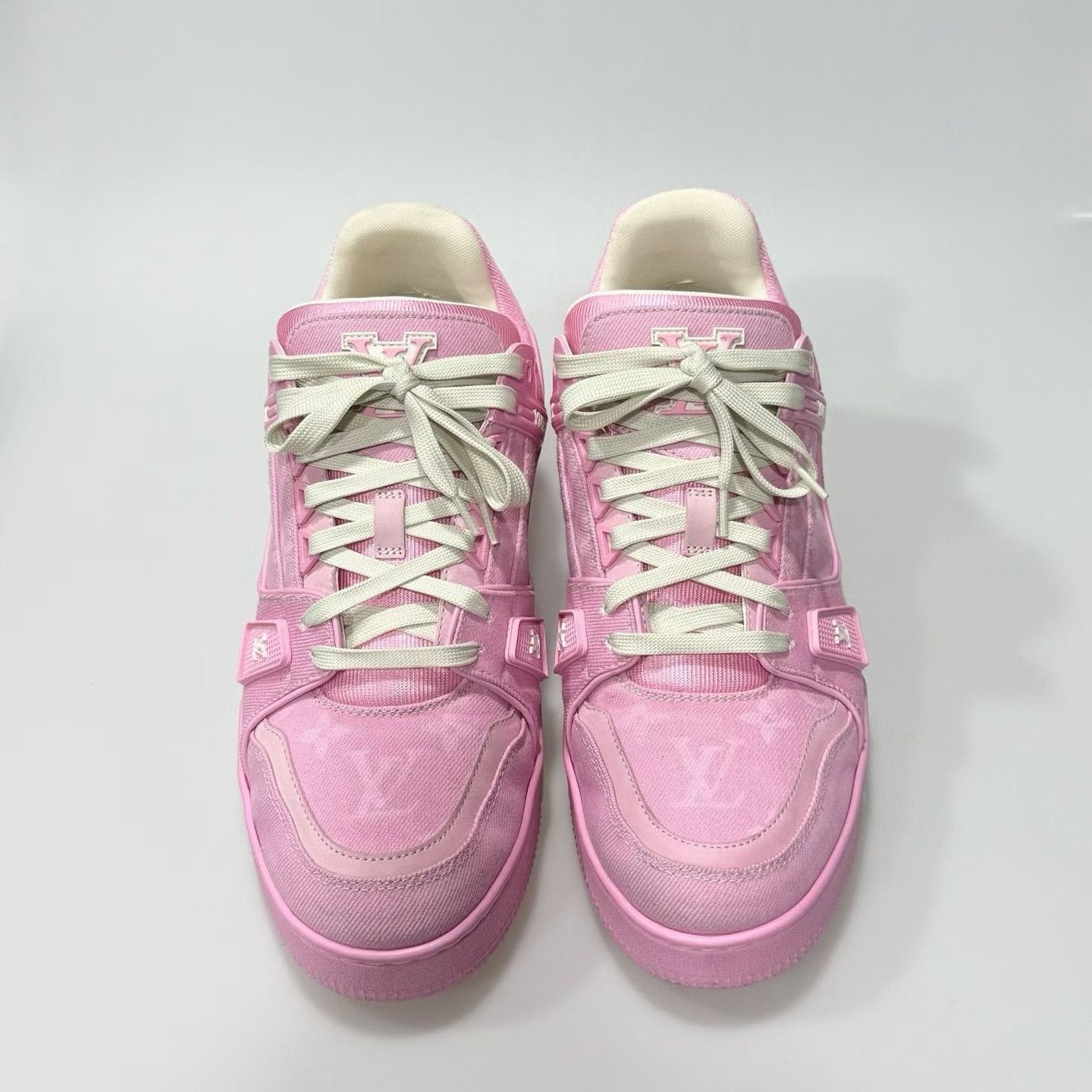 Louis Vuitton LV Trainer Pink Denim Original Box Size US 9.5 / EU 42-43 - 4 Thumbnail
