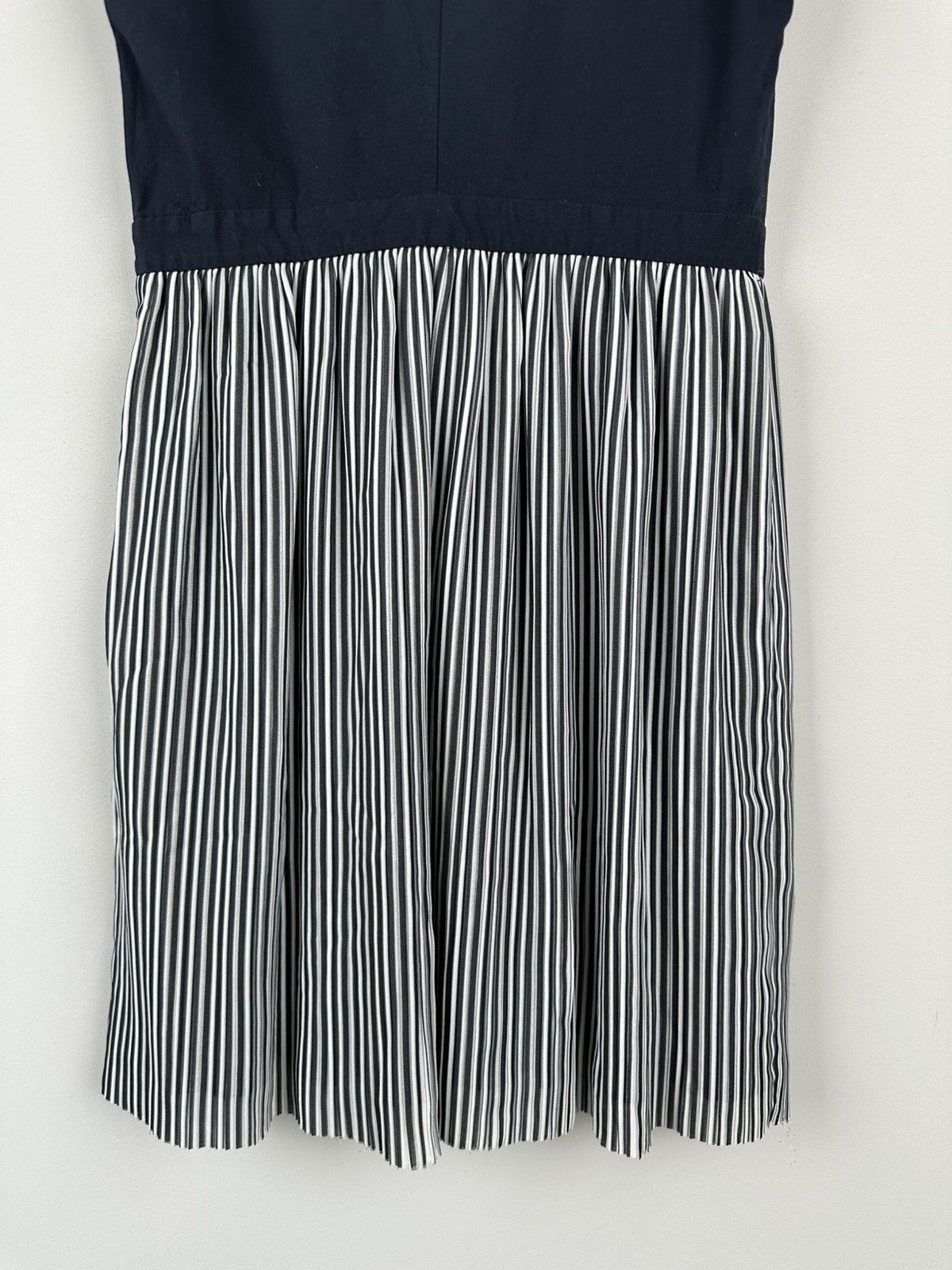 Armani Exchange Armani Exchange Dress Streetwear Size XS / US 0-2 / IT 36-38 - 6 Thumbnail
