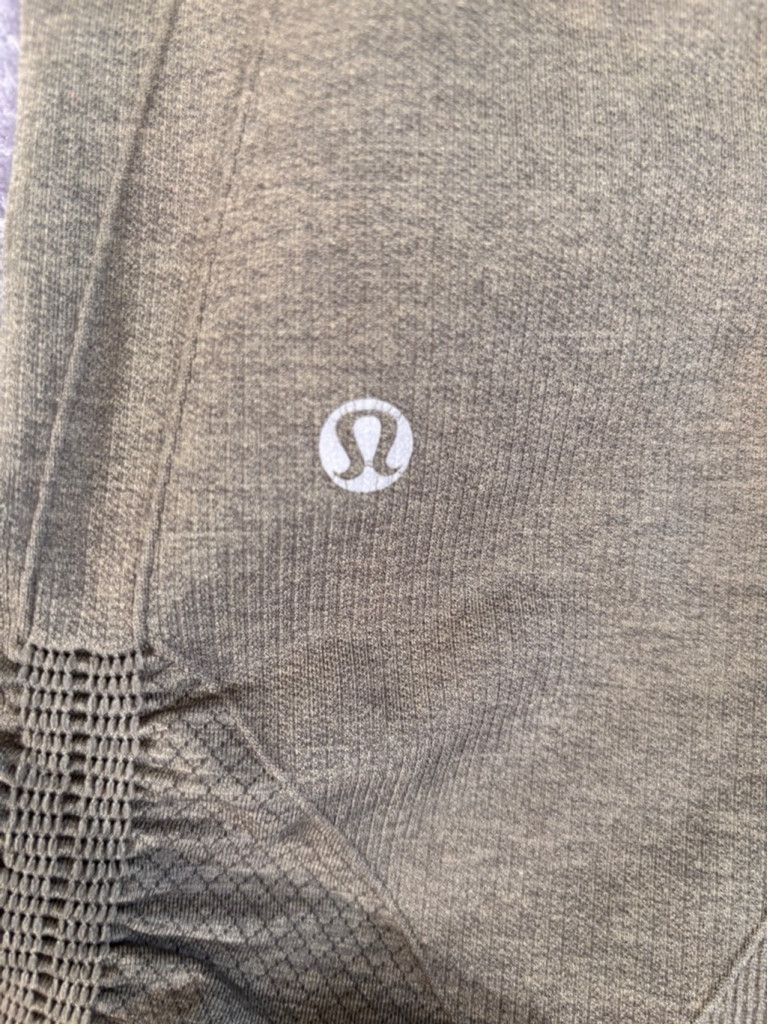 Lululemon Women's Lululemon Ruched Capri Leggings Size S Olive Green Size 28" / US 6 / IT 42 - 11 Thumbnail