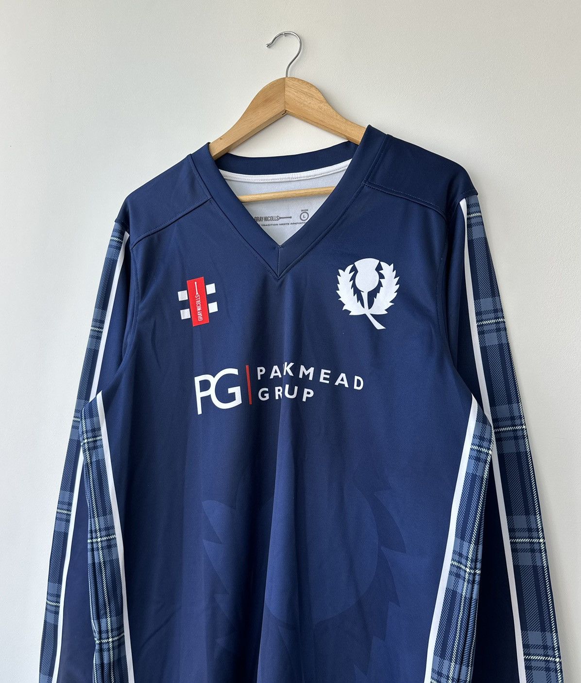 Vintage Scotland Cricket Team Match #69 Worn Shirt Gray Nicolls L Size US L / EU 52-54 / 3 - 4 Thumbnail