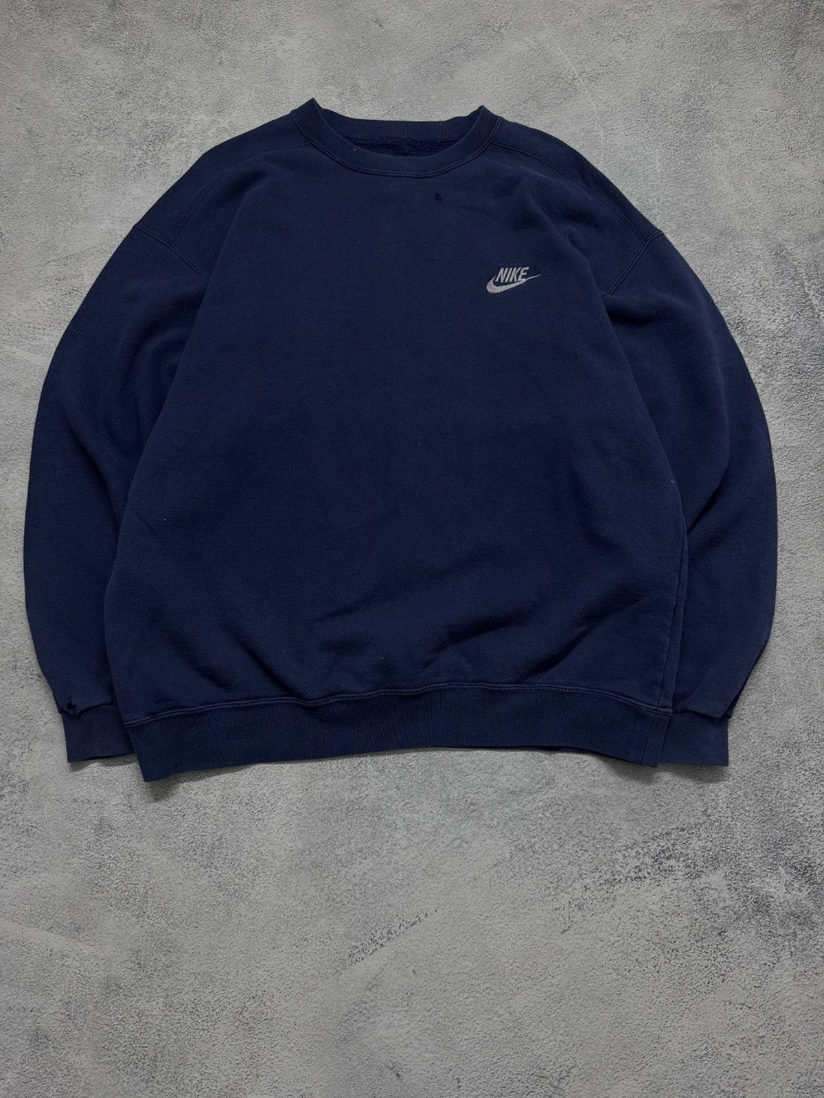 Nike Vintage Y2k Nike Mini Swoosh Sweatshirt 90’s Size US L / EU 52-54 / 3 - 7 Thumbnail