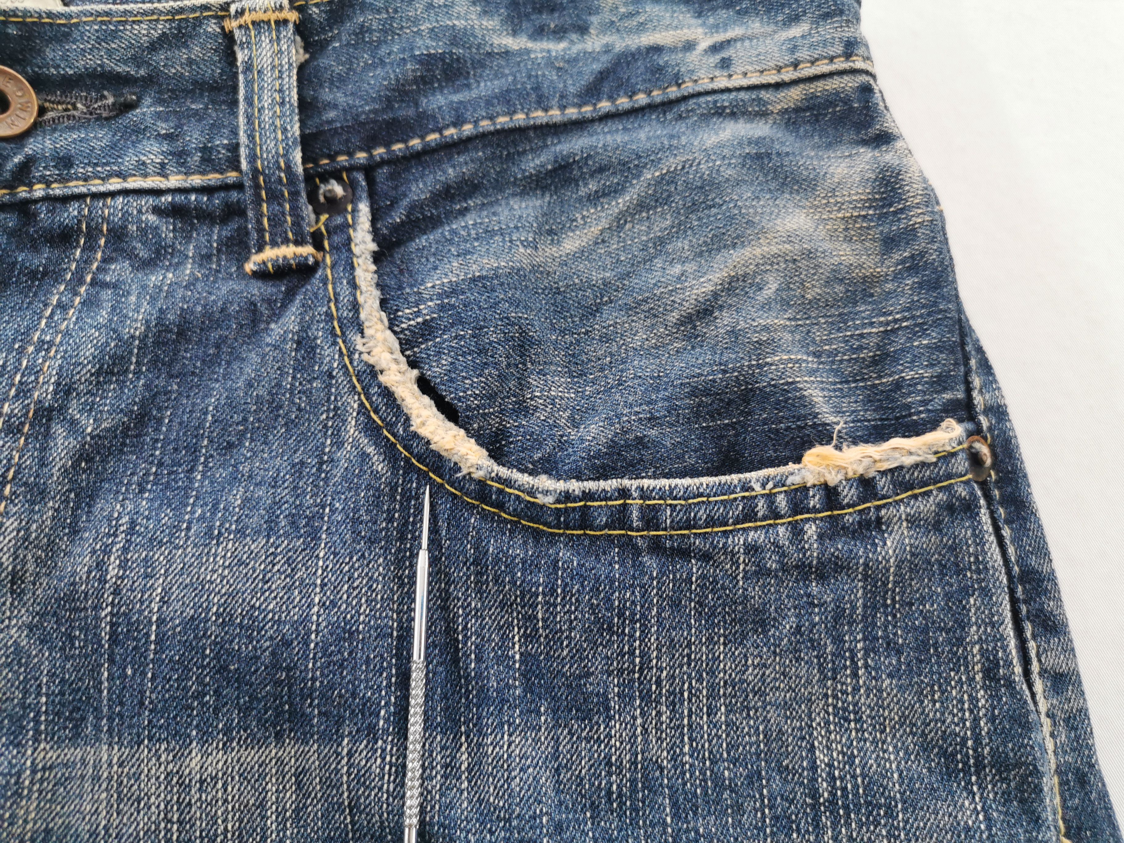 Edwin Distressed Vintage Edwin 505Z Selvedge Denim Made In Japan Size US 30 / EU 46 - 12 Thumbnail