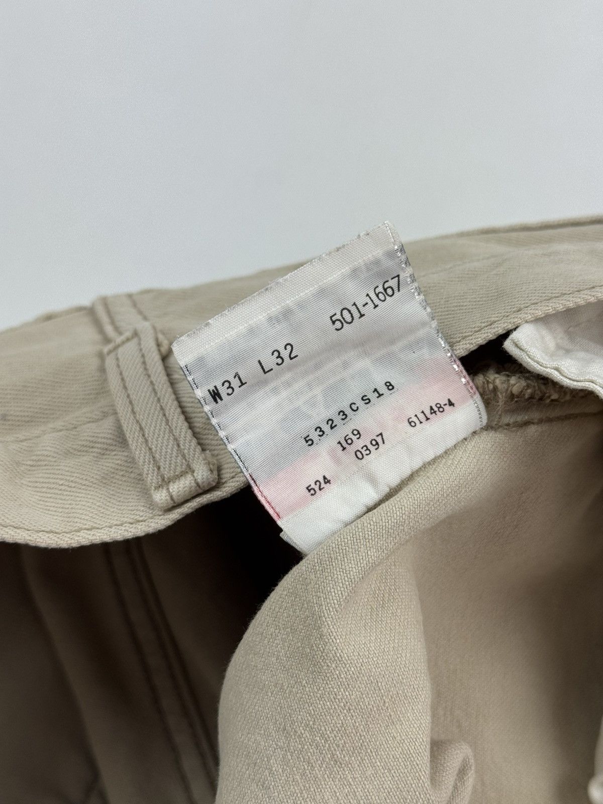Levi's 1990’s Vintage Levi’s 501 Beige Jeans Made in USA Size US 31 - 11 Thumbnail