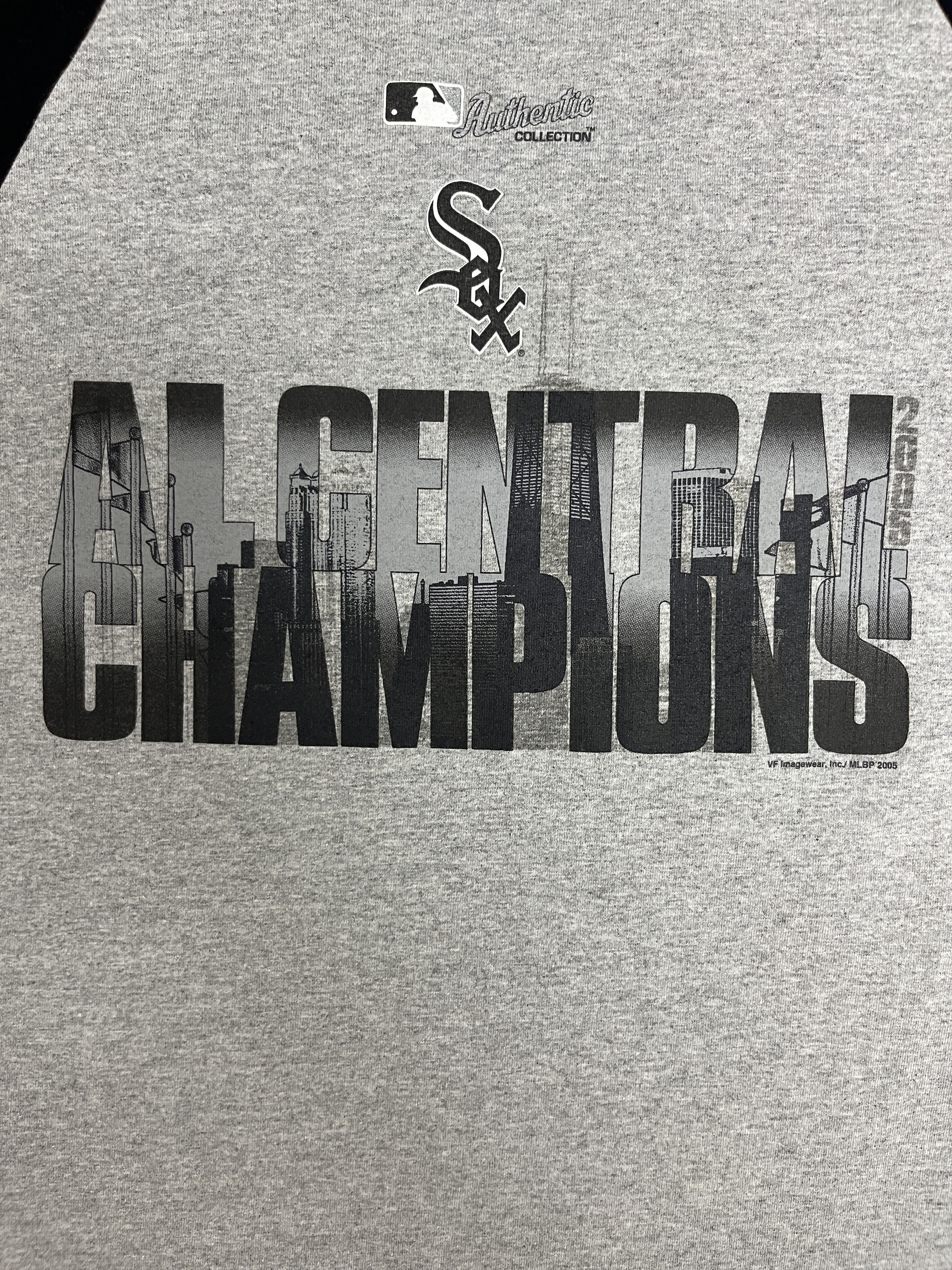 Vintage Chicago White Sox Division Champions 2005 Vintage Tee Size US XXL / EU 58 / 5 - 2 Thumbnail