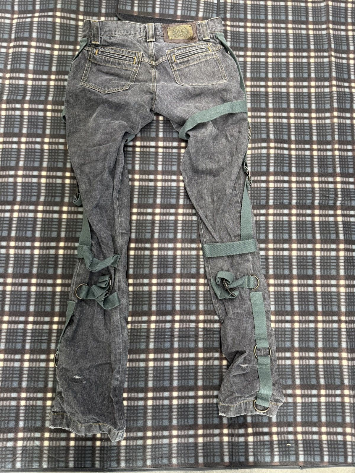 Dolce & Gabbana Dolce & Gabbana AW03 Bondage Denim Jeans Size US 30 / EU 46 - 10 Thumbnail