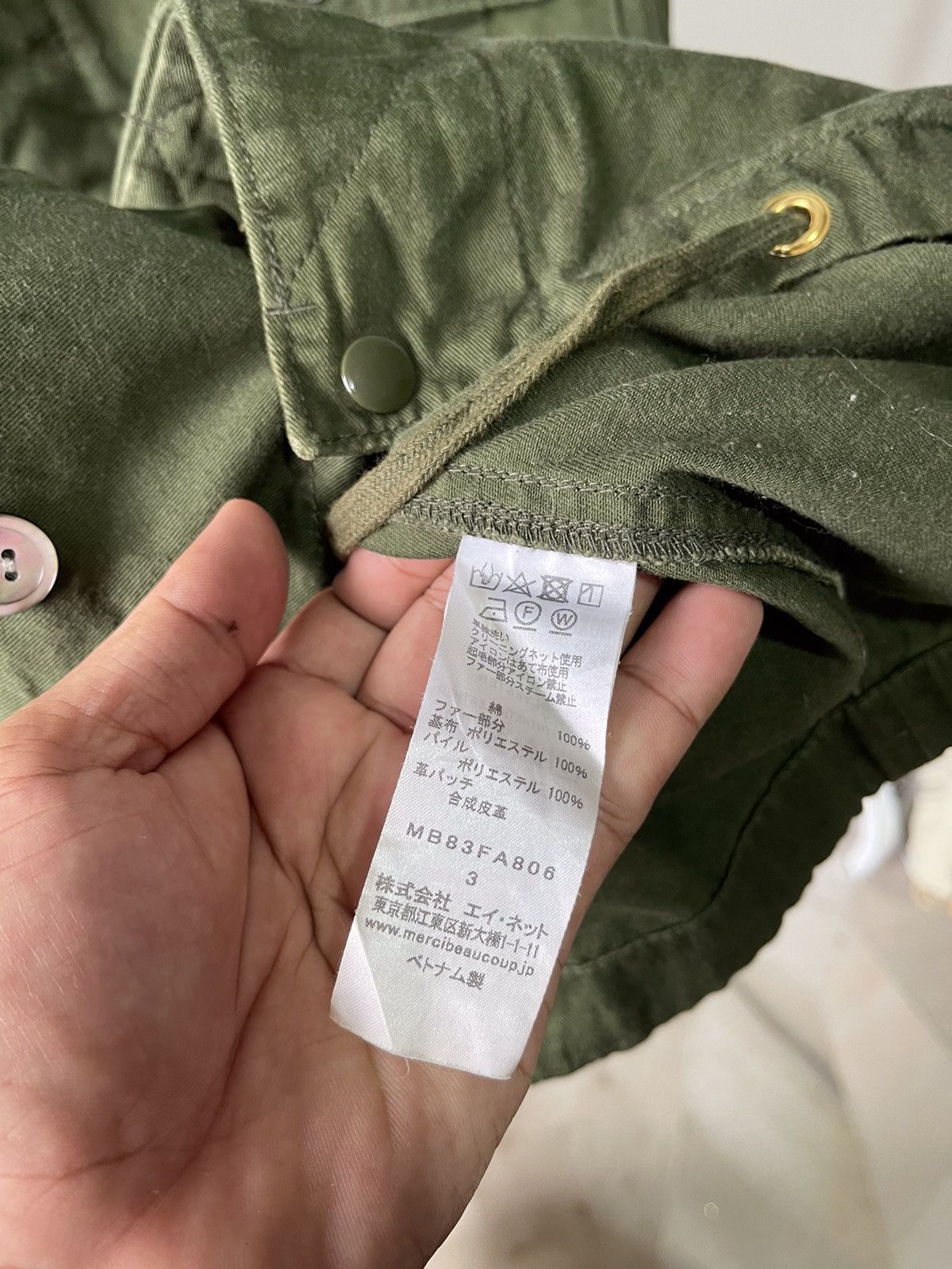 Issey Miyake × mercibeaucoup 2000s Mercibeaucoup Neck Pillow Army Green Parka Size US L / EU 52-54 / 3 - 13 Thumbnail