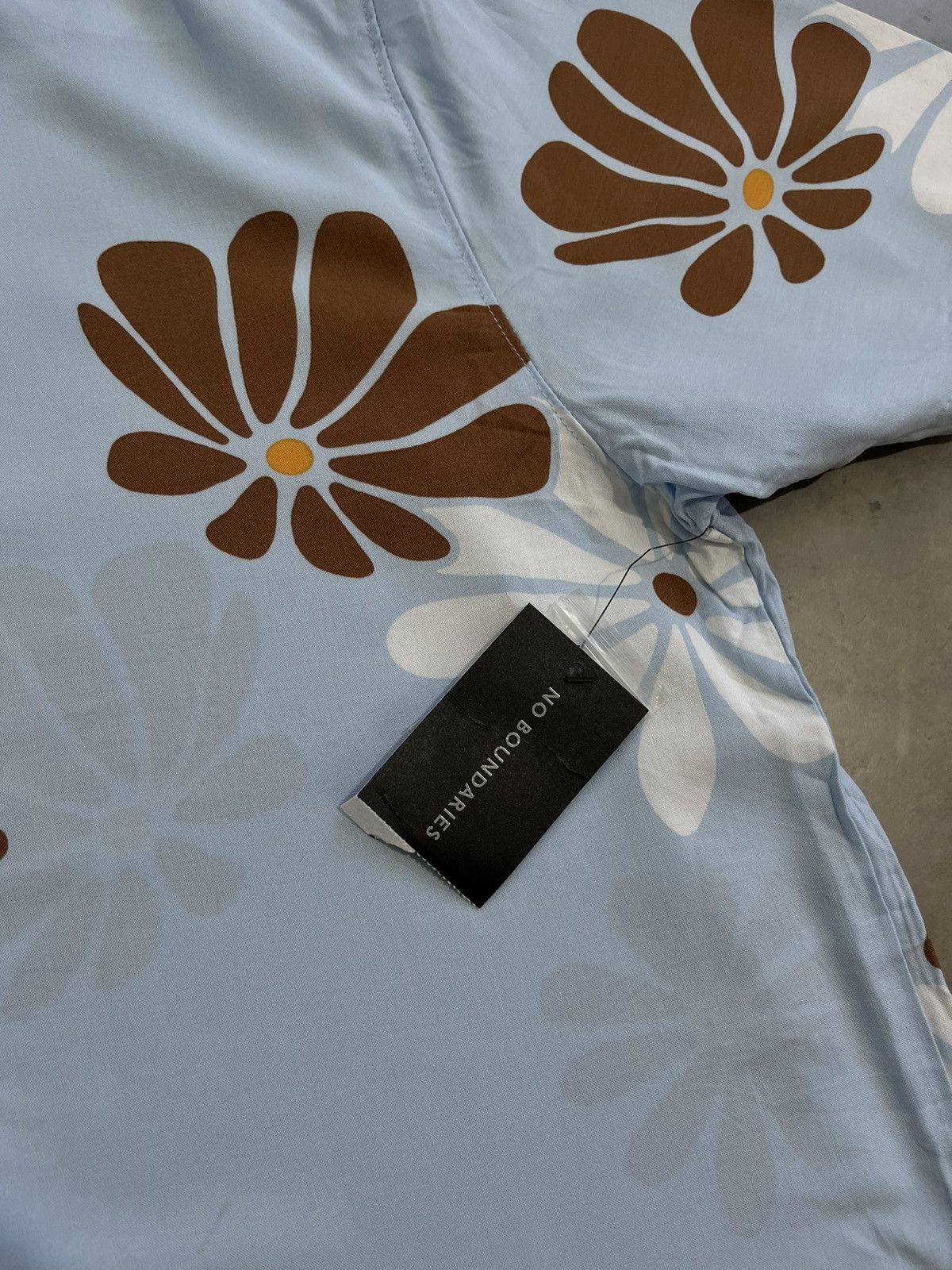 Designer No Boundaries Hawaii Shirt M Size US M / EU 48-50 / 2 - 3 Thumbnail