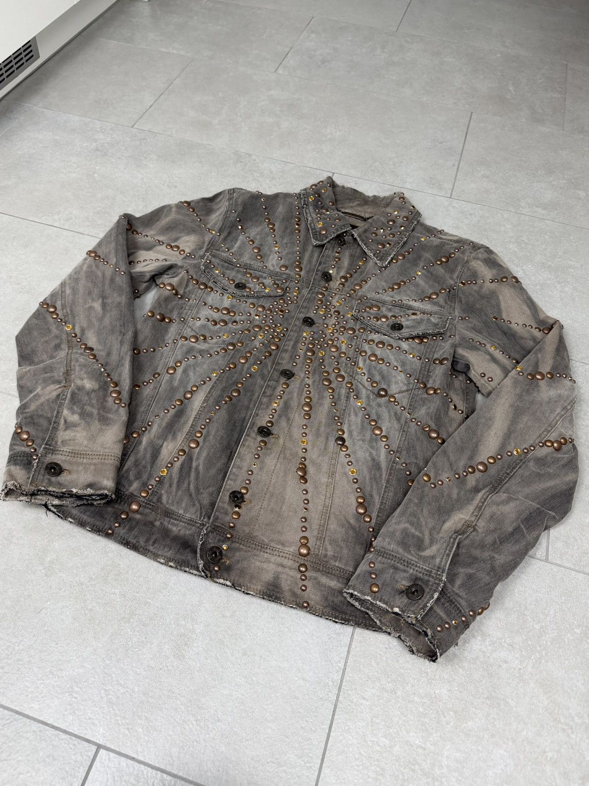 Dolce & Gabbana Dolce & Gabbana SS10 Gemstone Stud Embellished Denim Jacket Size US M / EU 48-50 / 2 - 5 Thumbnail