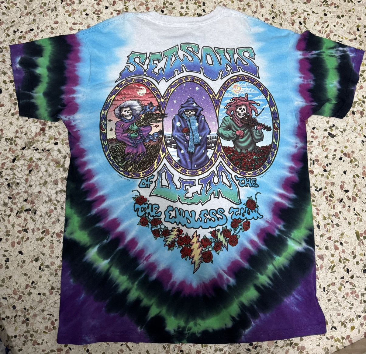 Grateful Dead × Vintage Vintage ‘01 Grateful Dead Seasons of the Dead Endless Tour Size US L / EU 52-54 / 3 - 4 Thumbnail