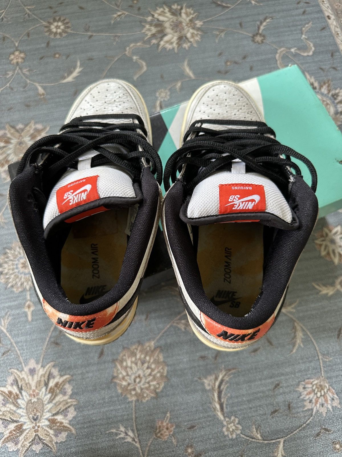 Nike Nike SB Dunk Raygun Size US 7 / EU 40 - 5 Thumbnail