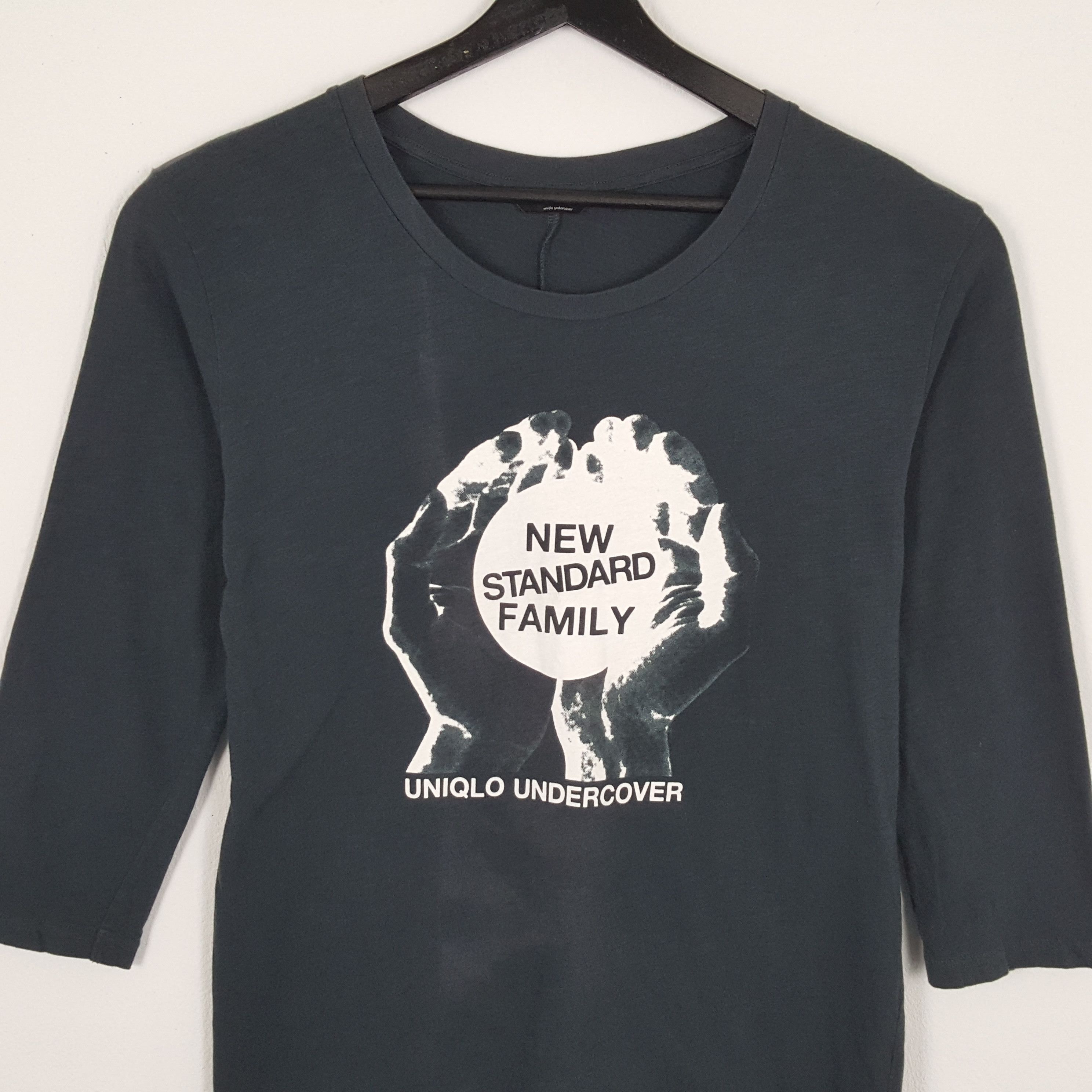 Undercover × Uniqlo × Vintage UNIQLO UNDERCOVER Japanese Brand Streetwear Style Tshirt Size M / US 6-8 / IT 42-44 - 2 Thumbnail