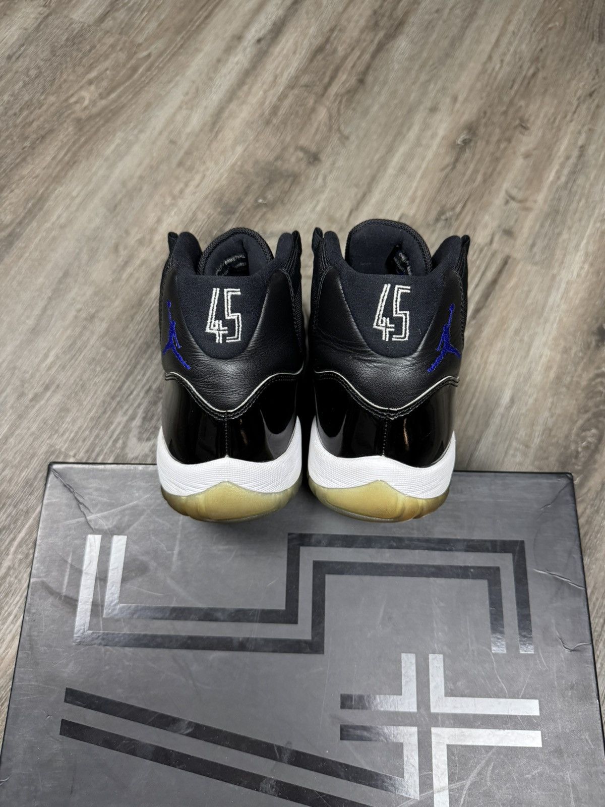 Jordan Brand Jordan 11 Retro Space Jam (2016) Size 8 Size US 8 / EU 41 - 4 Thumbnail