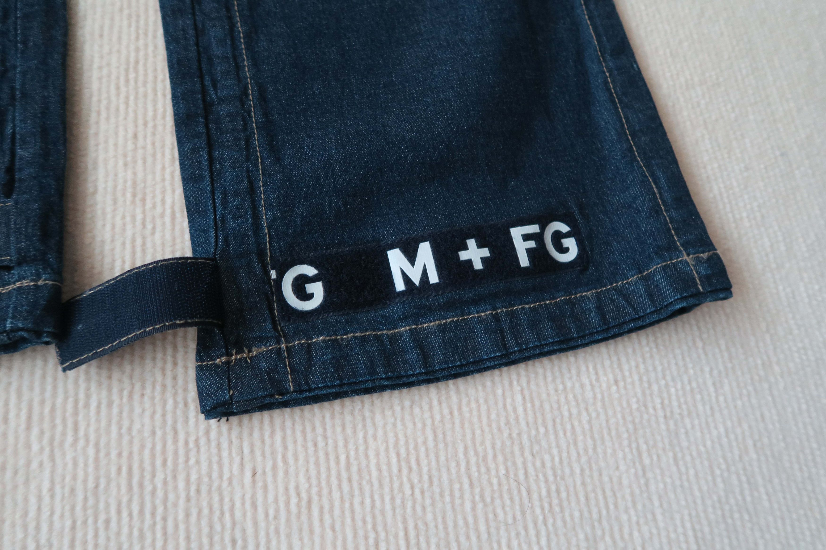 Marithe + Francois Girbaud Marithé + François Girbaud "Aviatri" Y2K Cargo Jeans Size US 32 / EU 48 - 2 Thumbnail