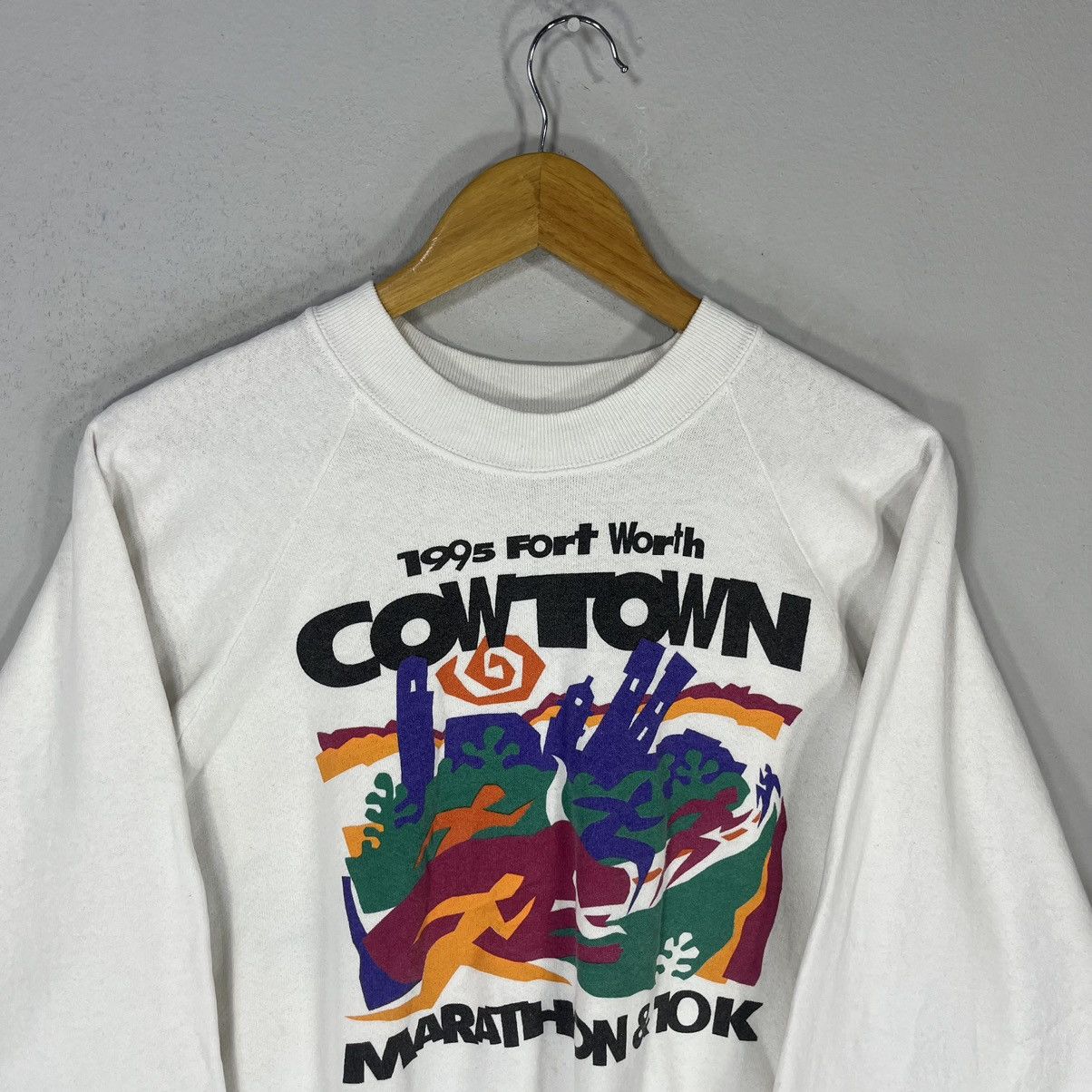 Fruit Of The Loom × Vintage VINTAGE 90s FORT WORTH COWTOWN MARATHON SWEATER RETRO Size US XXL / EU 58 / 5 - 4 Thumbnail