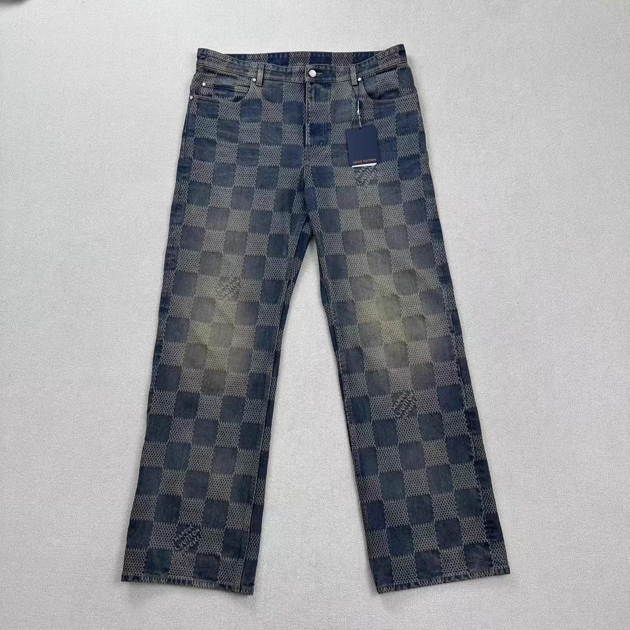 Louis Vuitton Louis Vuitton Monogram Distressed Denim Jeans 34 Size 34" / US 12 / IT 48 - 1 Thumbnail
