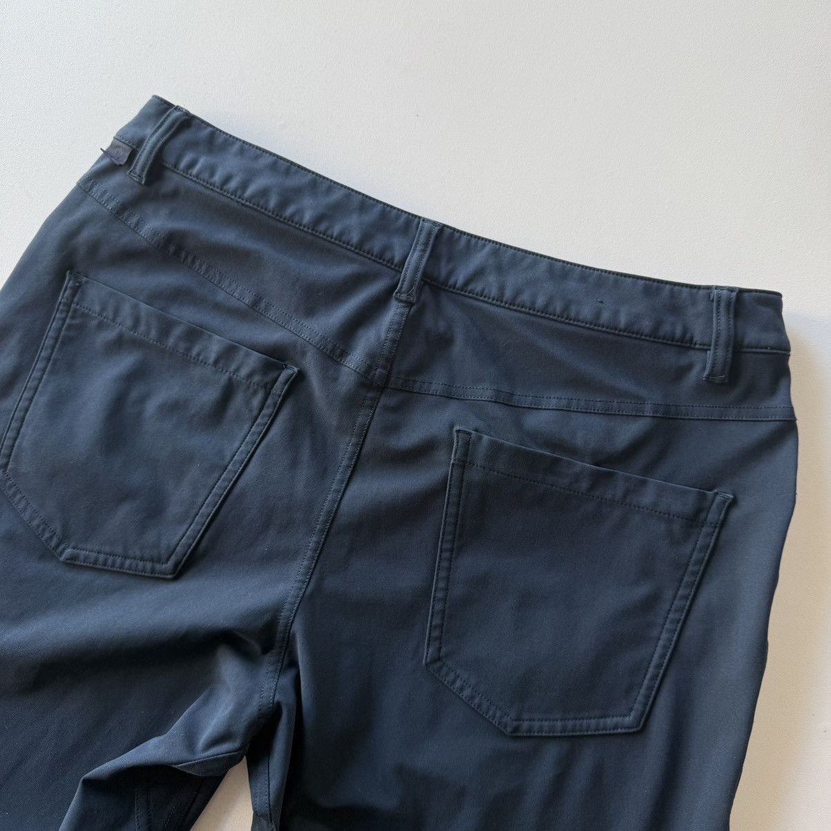 Lululemon Bundle: ABC Classic-Fit 5 Pocket Pants Size US 31 - 16 Thumbnail