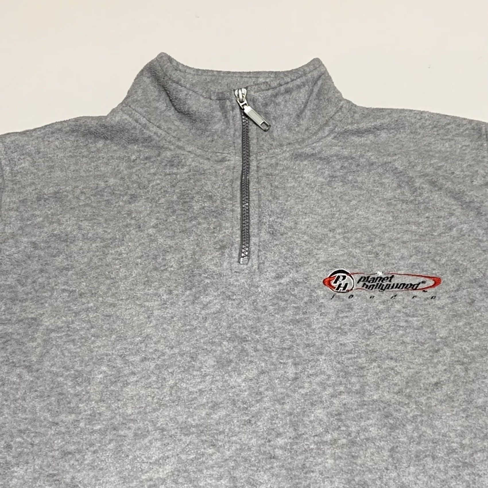 Planet Hollywood VINTAGE Planet Hollywood London 1/4 Zip Pullover Fleece Gray Size Small Mens Activewear Long Sleeve Shirt Size US S / EU 44-46 / 1 - 2 Thumbnail