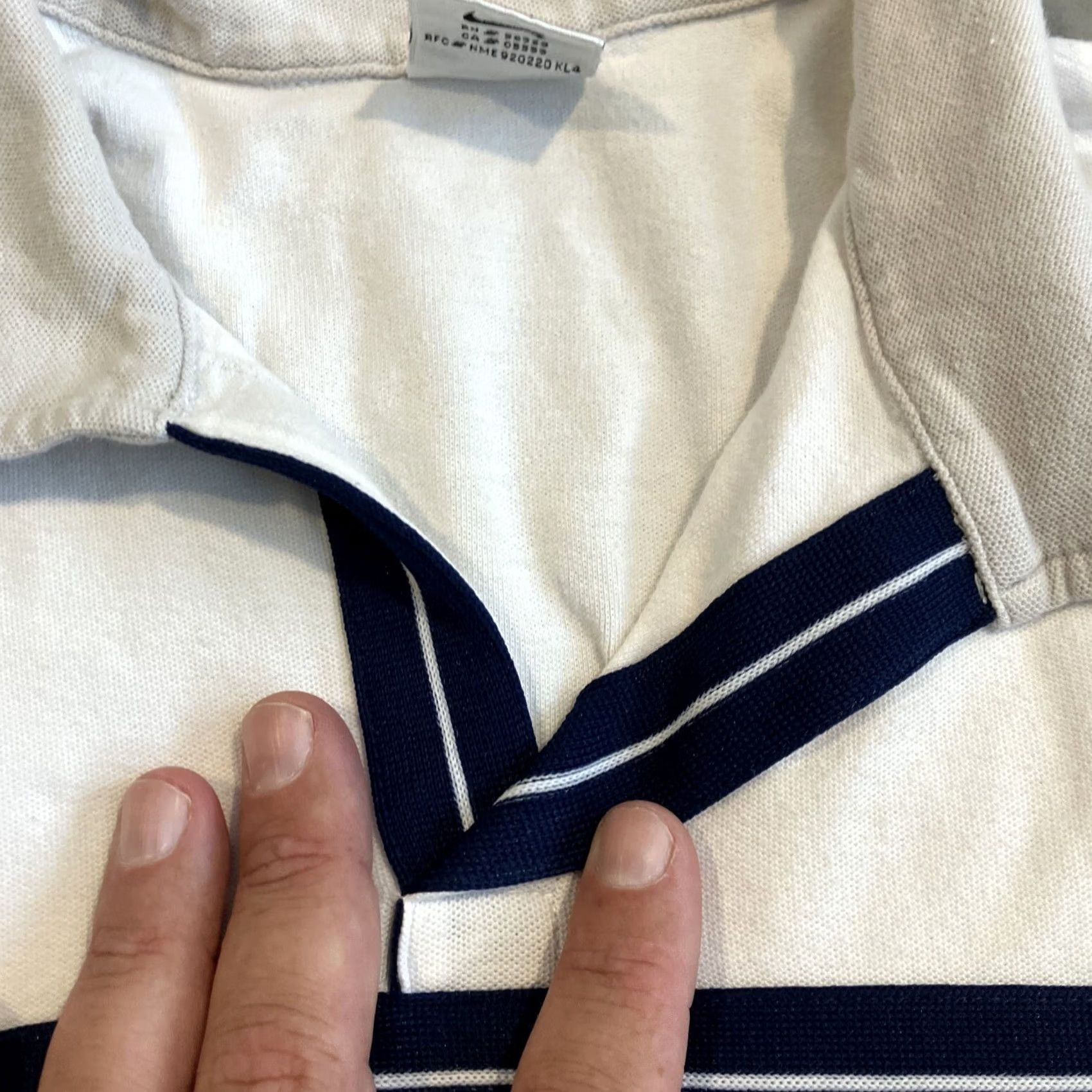 Nike VINTAGE Nike Polo Shirt White Tag 90s Large Mens Short Sleeve Solid White) Size US L / EU 52-54 / 3 - 6 Thumbnail
