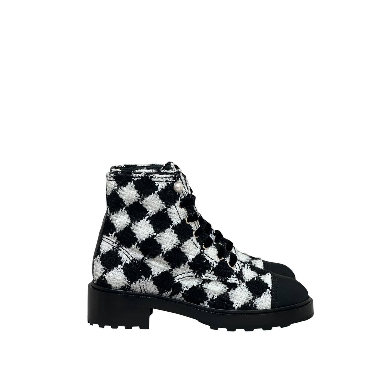 Chanel NWOB Chanel Grosgrain Tweed Combat Boots - Sz 41 Size US 11 / IT 41 - 2 Thumbnail