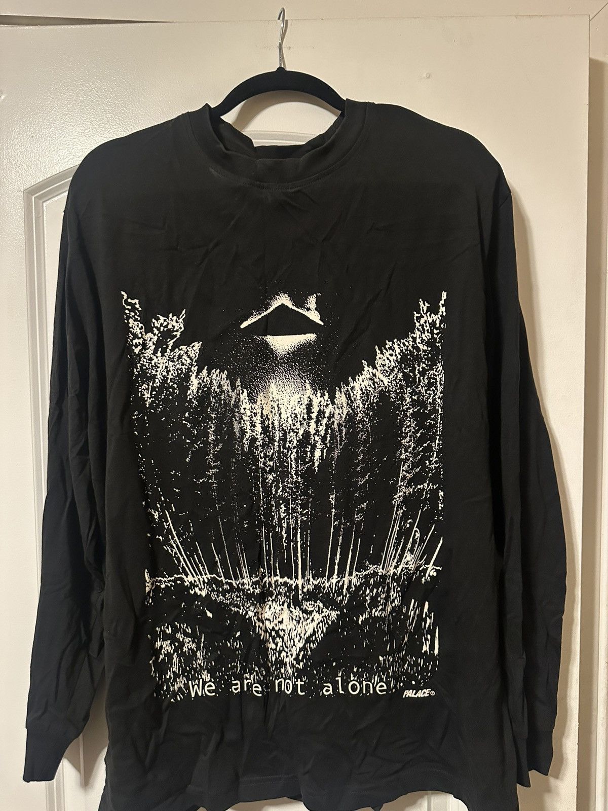 Palace Palace nein loner longsleeve tee shirt alien not alone black Size US XL / EU 56 / 4 - 1 Thumbnail