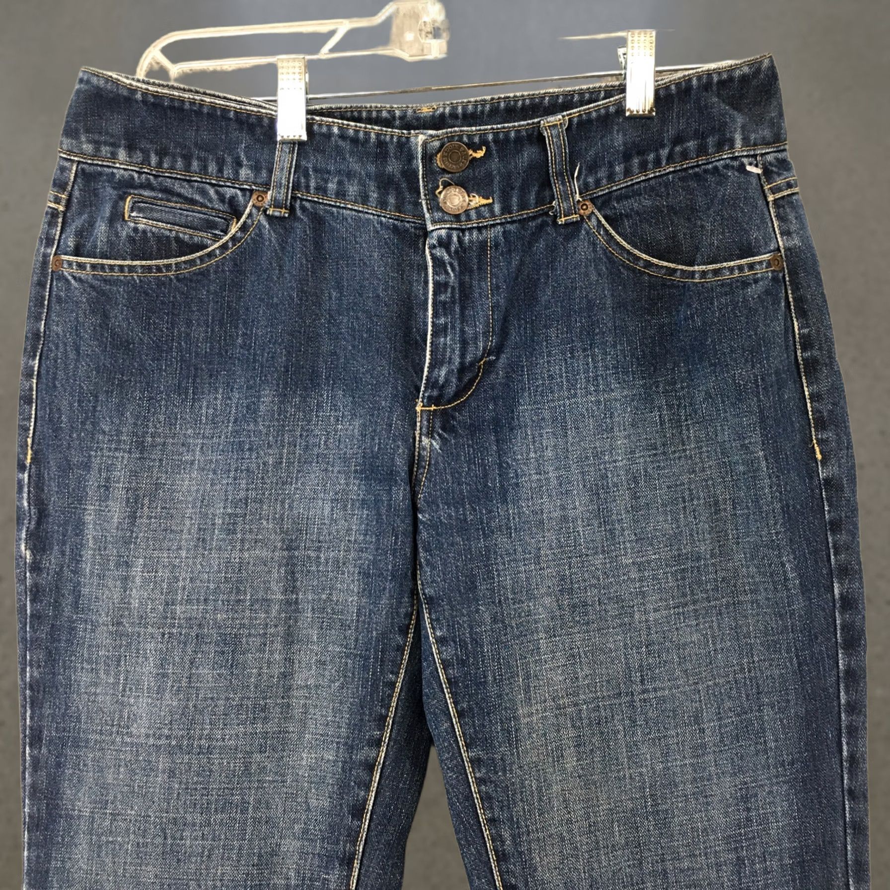 Eddie Bauer Eddie Bauer Jeans Womens 10 Blue Medium Wash Denim Mid Rise Flared Bootcut 100% Cotton Regular Inseam 30 Jeans Womens Size 32" / US 10 / IT 46 - 1 Thumbnail