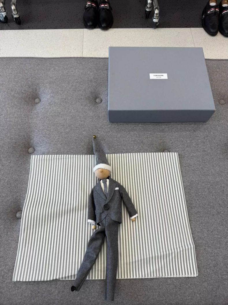 Thom Browne Thom browne Doll Size ONE SIZE - 9 Thumbnail