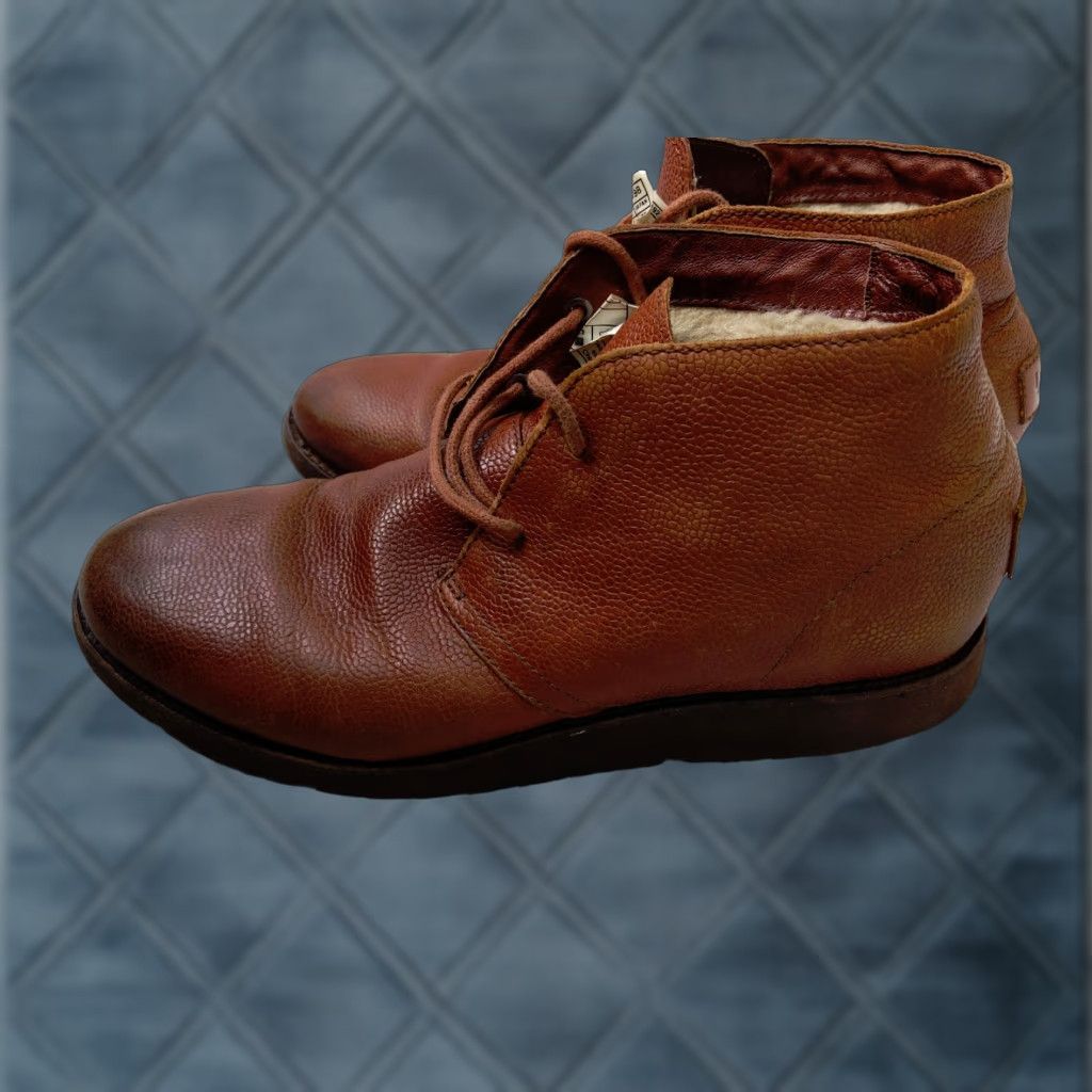 Ugg UGG Ankle Boots Womens 7 39.5 Brown Leather Lace Up Booties Shearling Mid N/A Womens Bootie Size US 6 / IT 36 - 1 Thumbnail