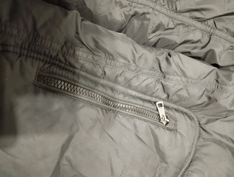 Moncler Moncler Tours Giubbotto Down Jacket size 5 Size US L / EU 52-54 / 3 - 6 Thumbnail