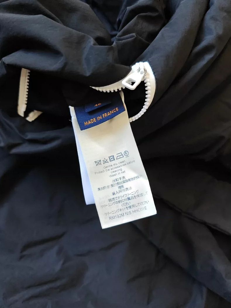Louis Vuitton Louis Vuitton coat 2505-Nextarrow Size US S / EU 44-46 / 1 - 5 Thumbnail
