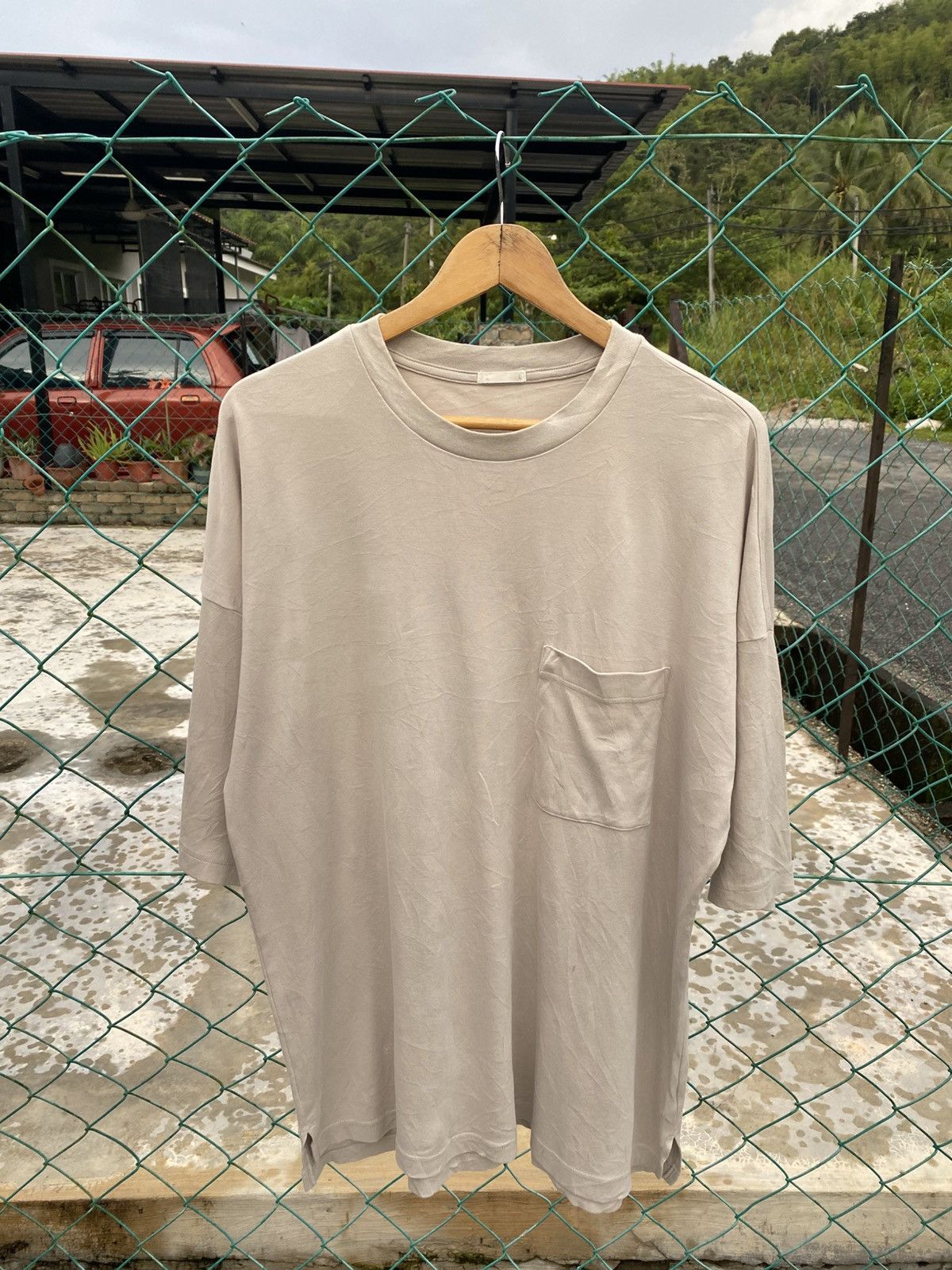 GU GU single pocket tshirts Size US L / EU 52-54 / 3 - 1 Thumbnail