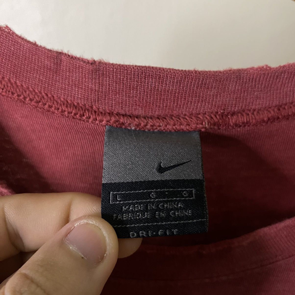 Nike × Vintage Vintage 2000s Nike Essential Small Swoosh Tee Size US M / EU 48-50 / 2 - 3 Thumbnail