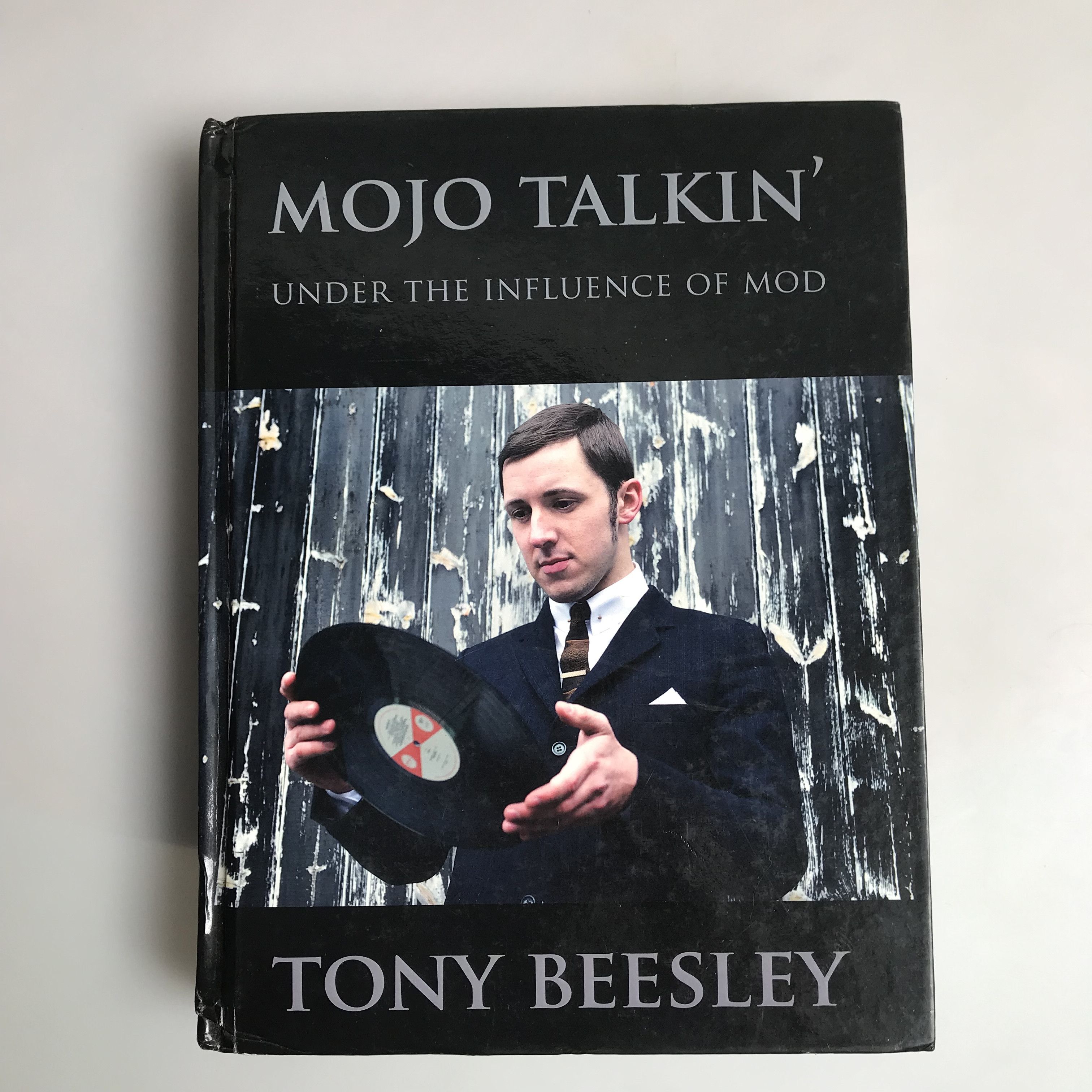 Vintage Mojo Talkin’: Under the Influence of Mod, by Tony Beesley Size ONE SIZE - 1 Thumbnail