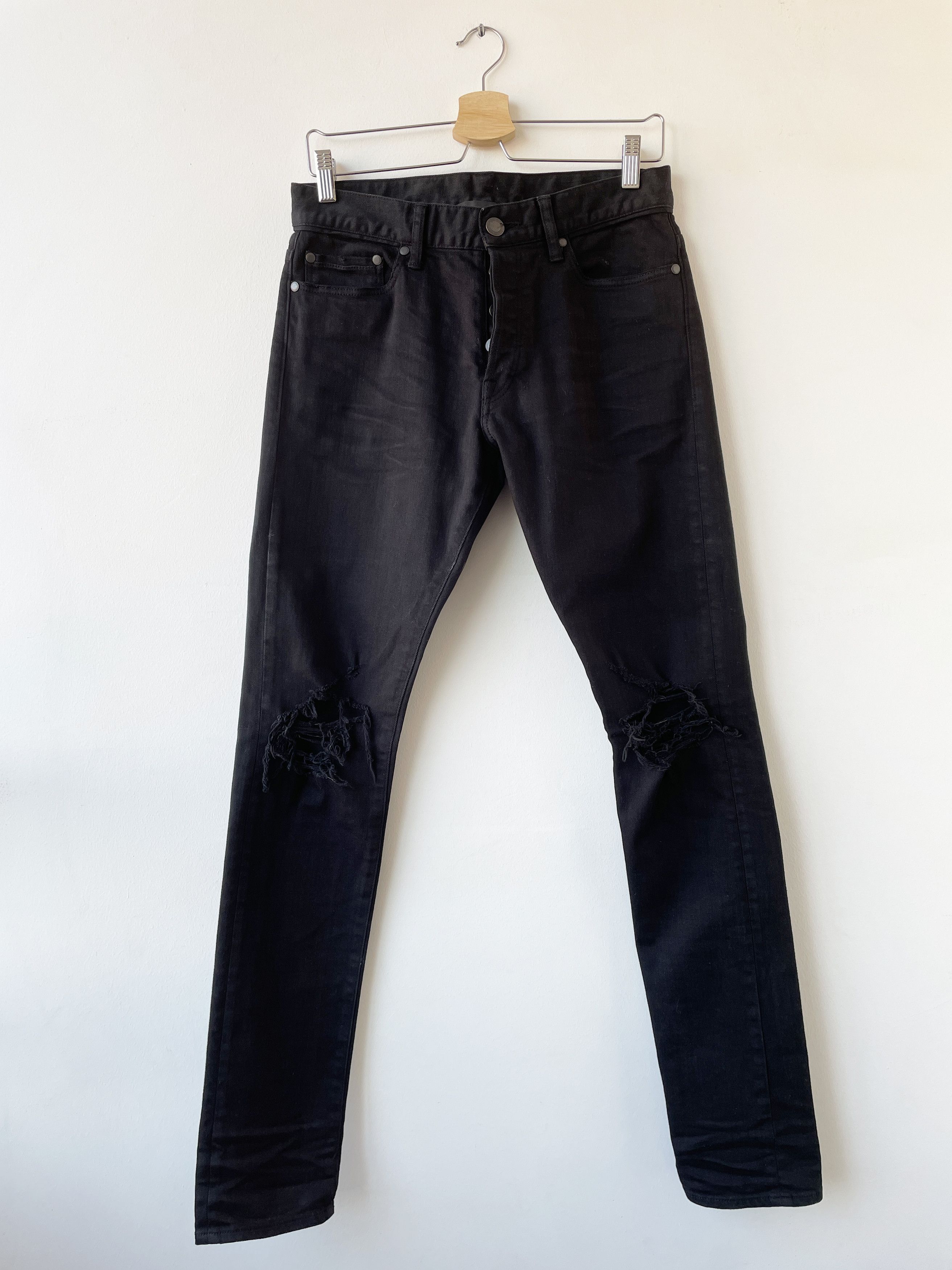 John Elliott Cast 2 nero distressed jeans Size US 30 / EU 46 - 1 Thumbnail