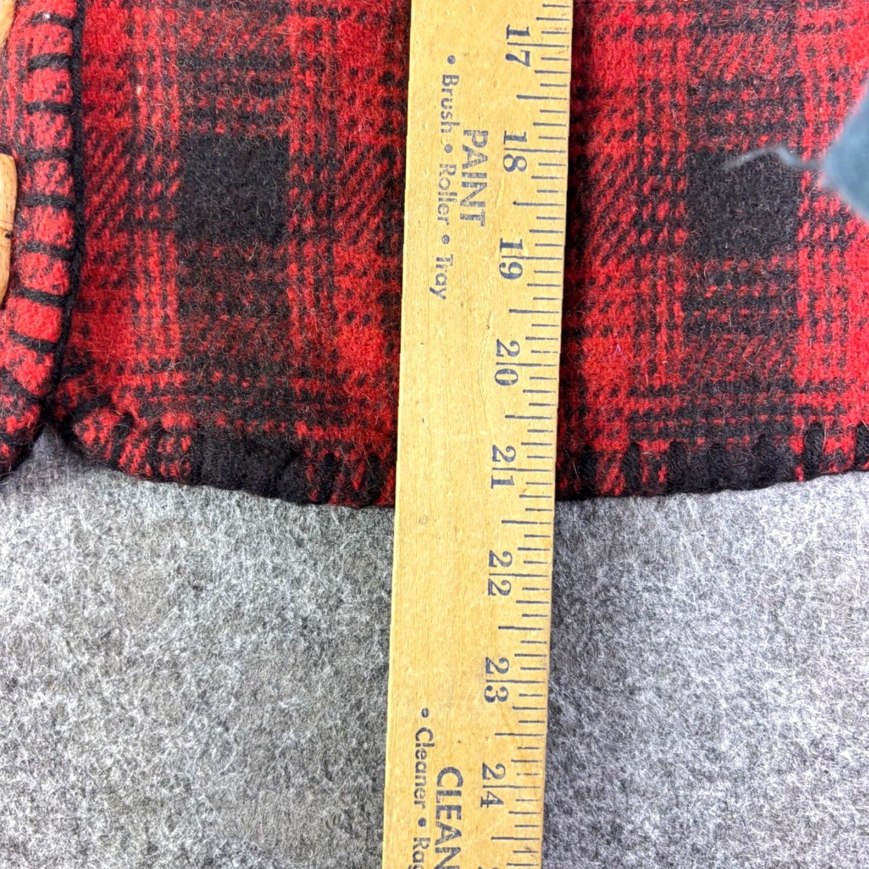 At Last & Co At Last & Co Vest Red Black Buffalo Plaid Wool Blend Button V-Neck Sleeveless L Women Vintage Casual Size L / US 10 / IT 46 - 4 Thumbnail