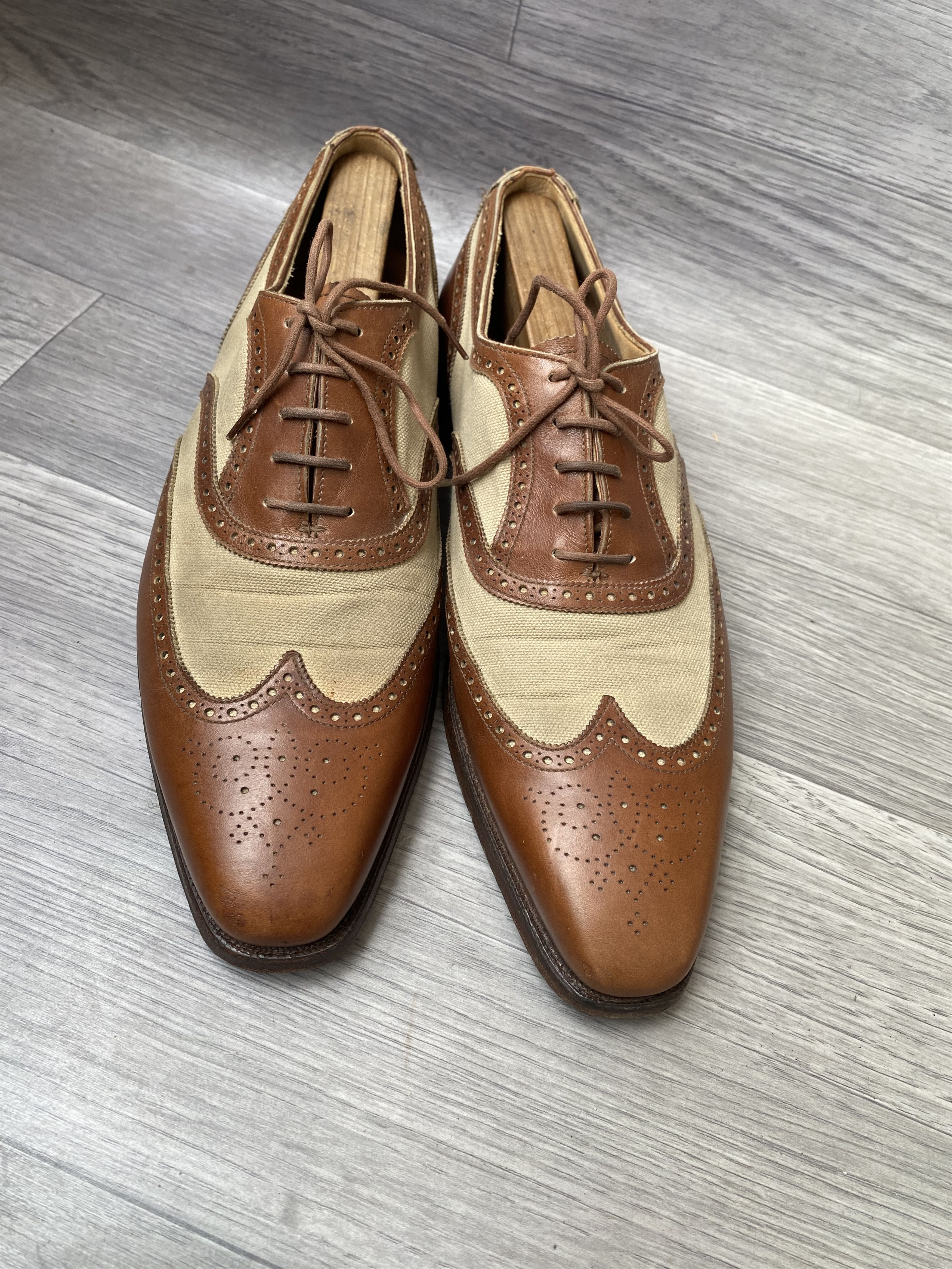 Crockett & Jones Crockett and jones two tone wingtip dress oxford shoes Size US 9 / EU 42 - 10 Thumbnail