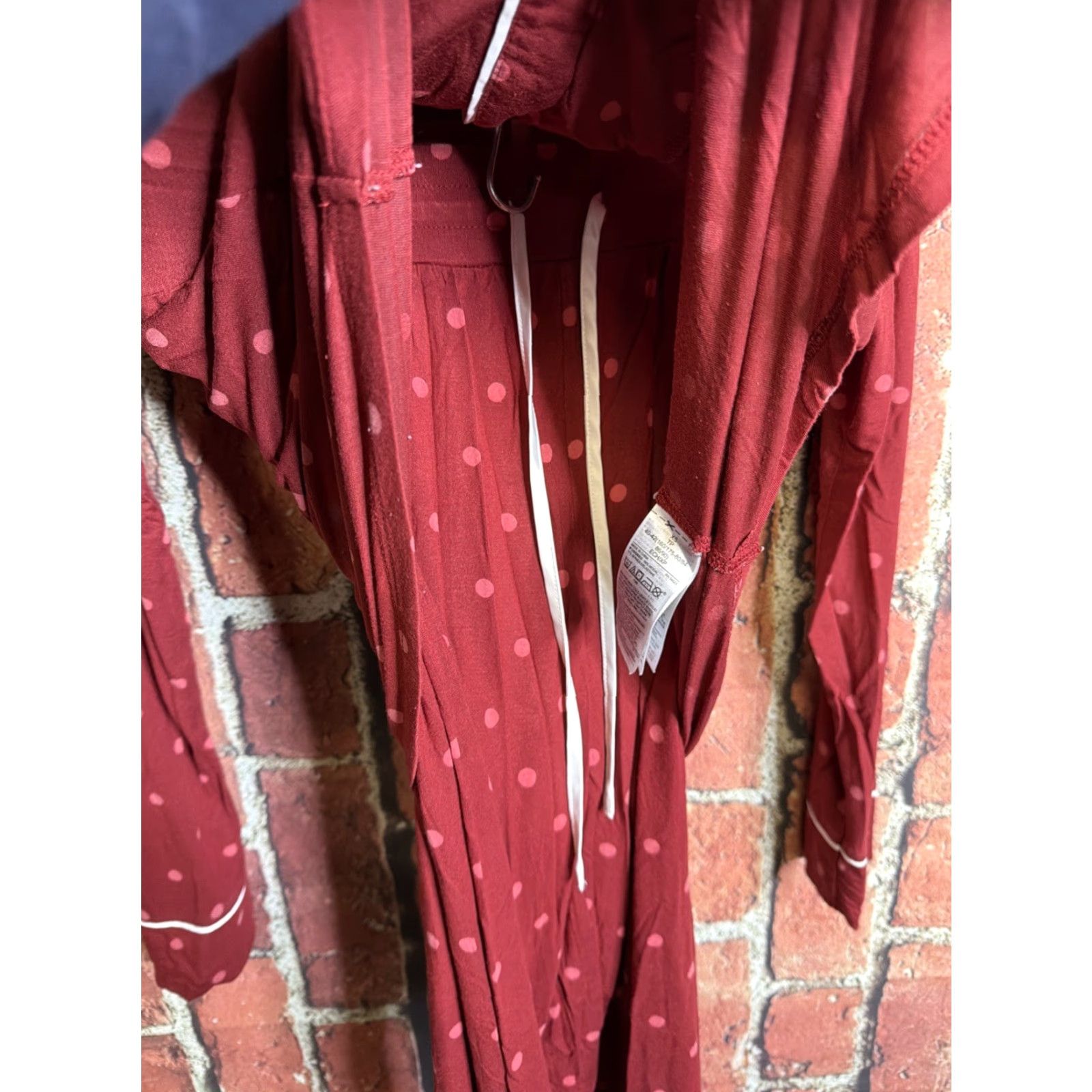 Gap VINTAGE not applicable; but we start with most relevant: Gap Lounge Set Women XS Red Love Polka Dot Pajama Pant & Shirt Set Size XS / US 0-2 / IT 36-38 - 3 Thumbnail