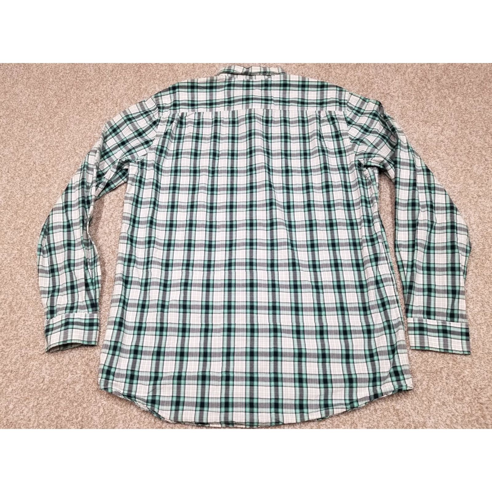 Old Navy VINTAGE Old Navy The Classic Shirt Mens XL Green Plaid Long Sleeve Button-Down Size US XL / EU 56 / 4 - 5 Thumbnail