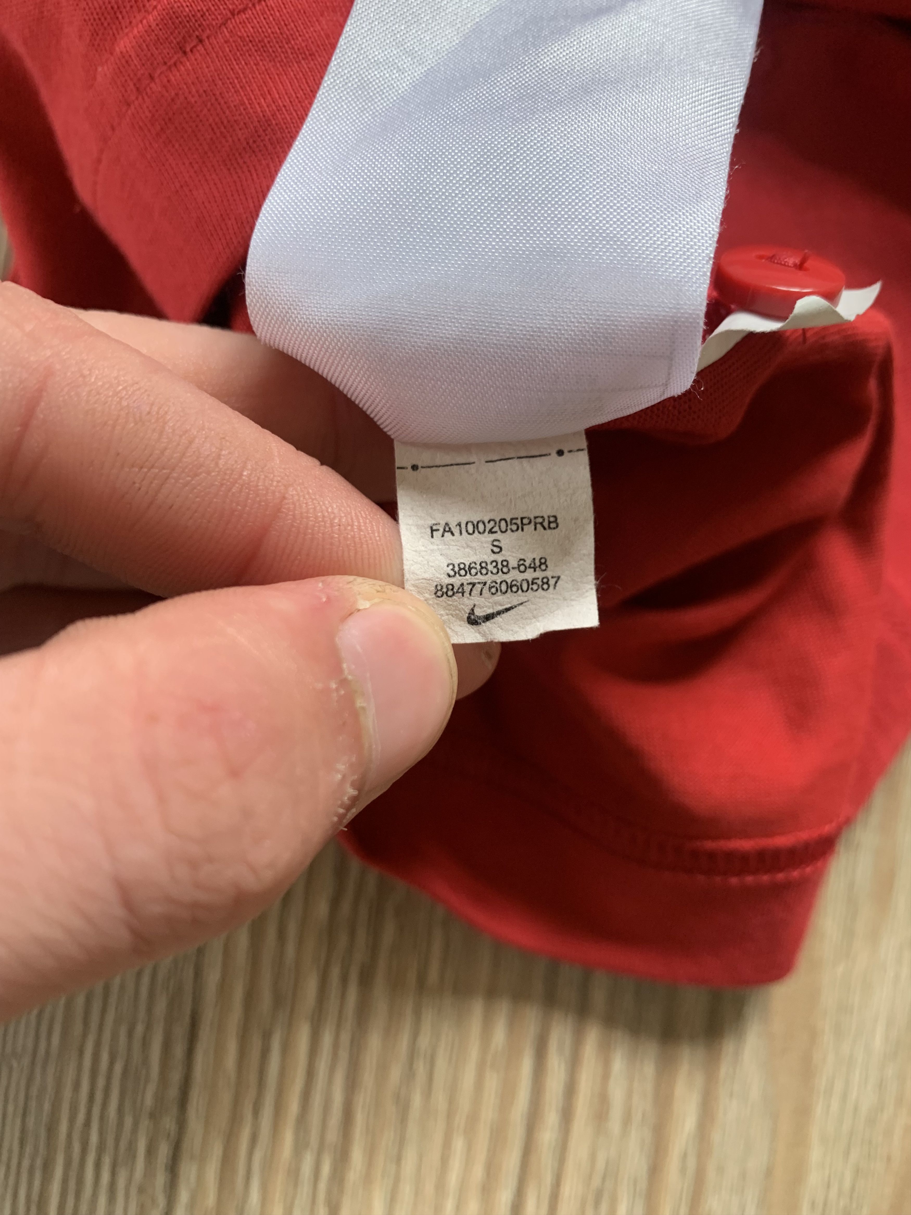Nike × Vintage Nike Vintage Cotton Liverpool Soccer Polo Size US S / EU 44-46 / 1 - 8 Thumbnail