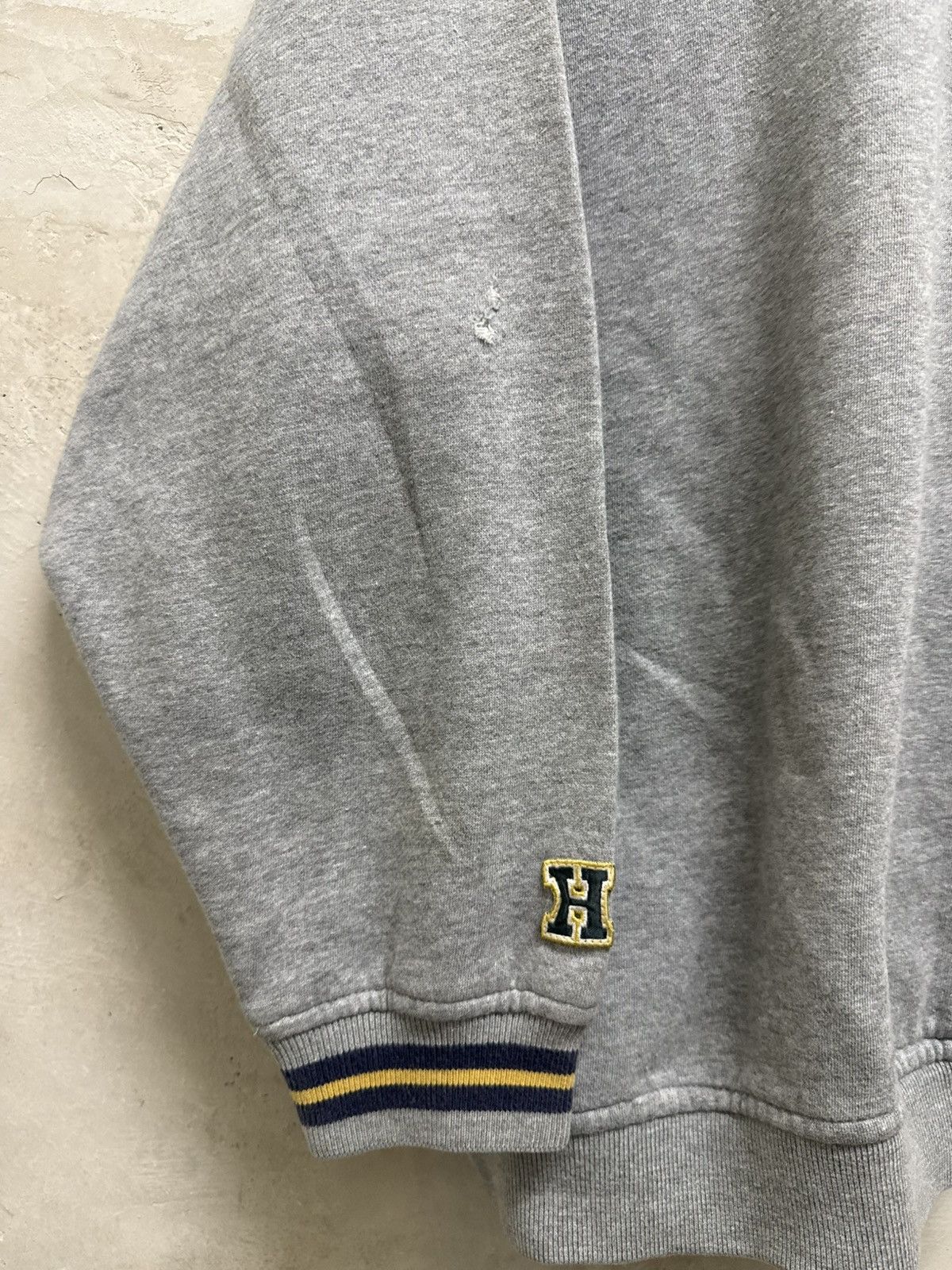 Tommy Hilfiger Distressed Tommy Hilfiger Spell Out Half Zipper Sweatshirt Size US L / EU 52-54 / 3 - 5 Thumbnail