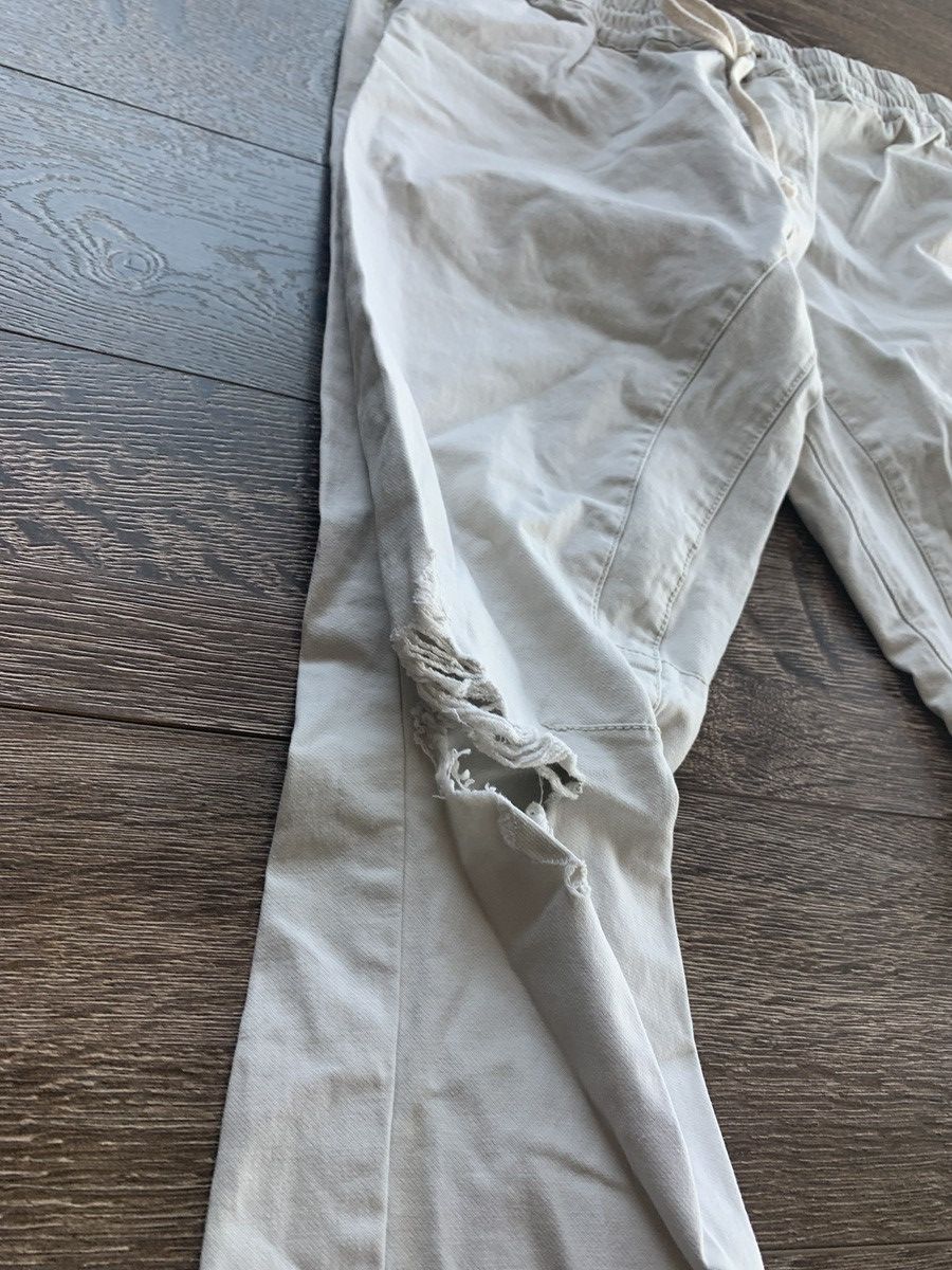 Pacsun White Ripped Pants by Pacsun Size US 33 - 2 Thumbnail