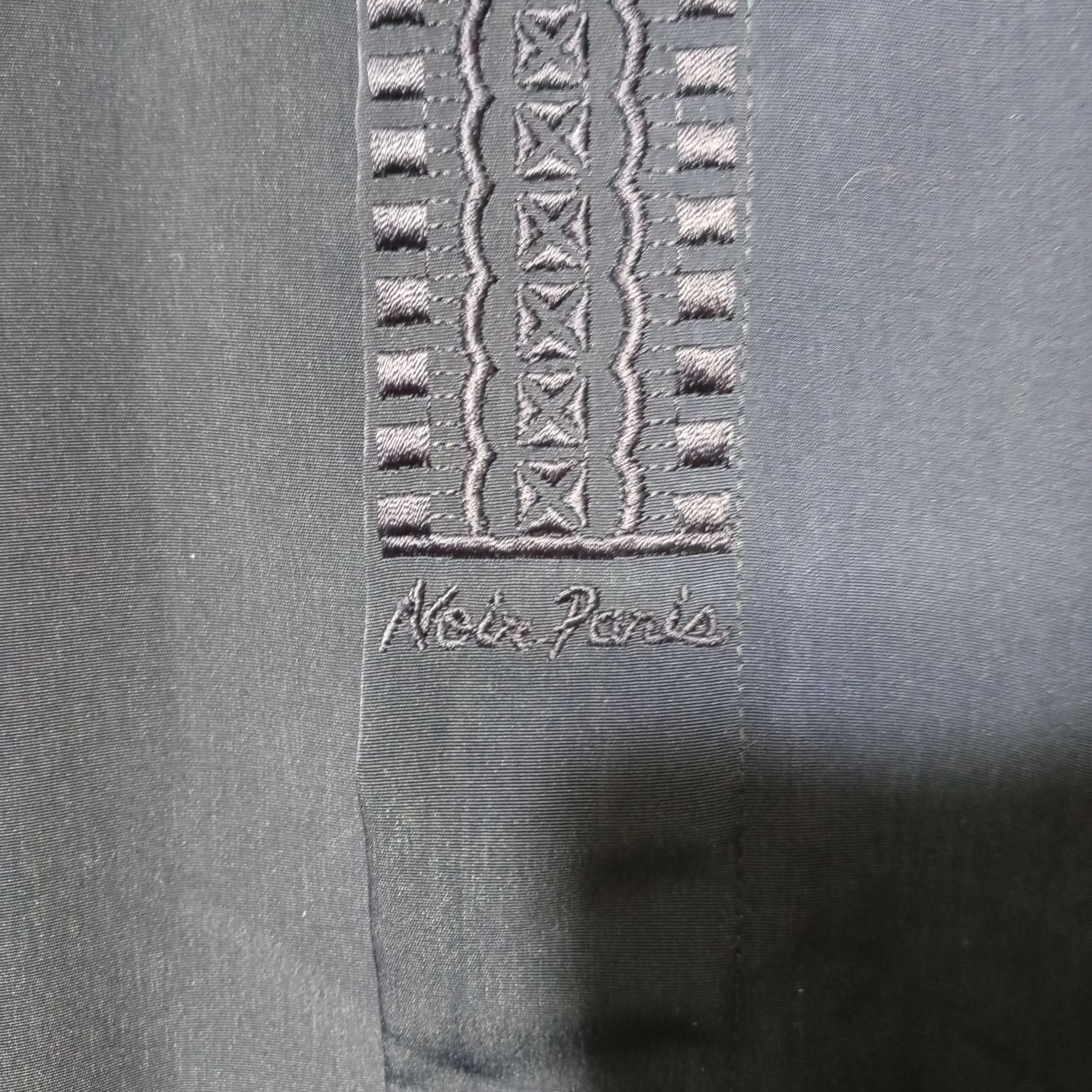 Other Noir Paris XL Dress Shirt Blue Embroidered Long Sleeve Butto Size US XL / EU 56 / 4 - 6 Thumbnail