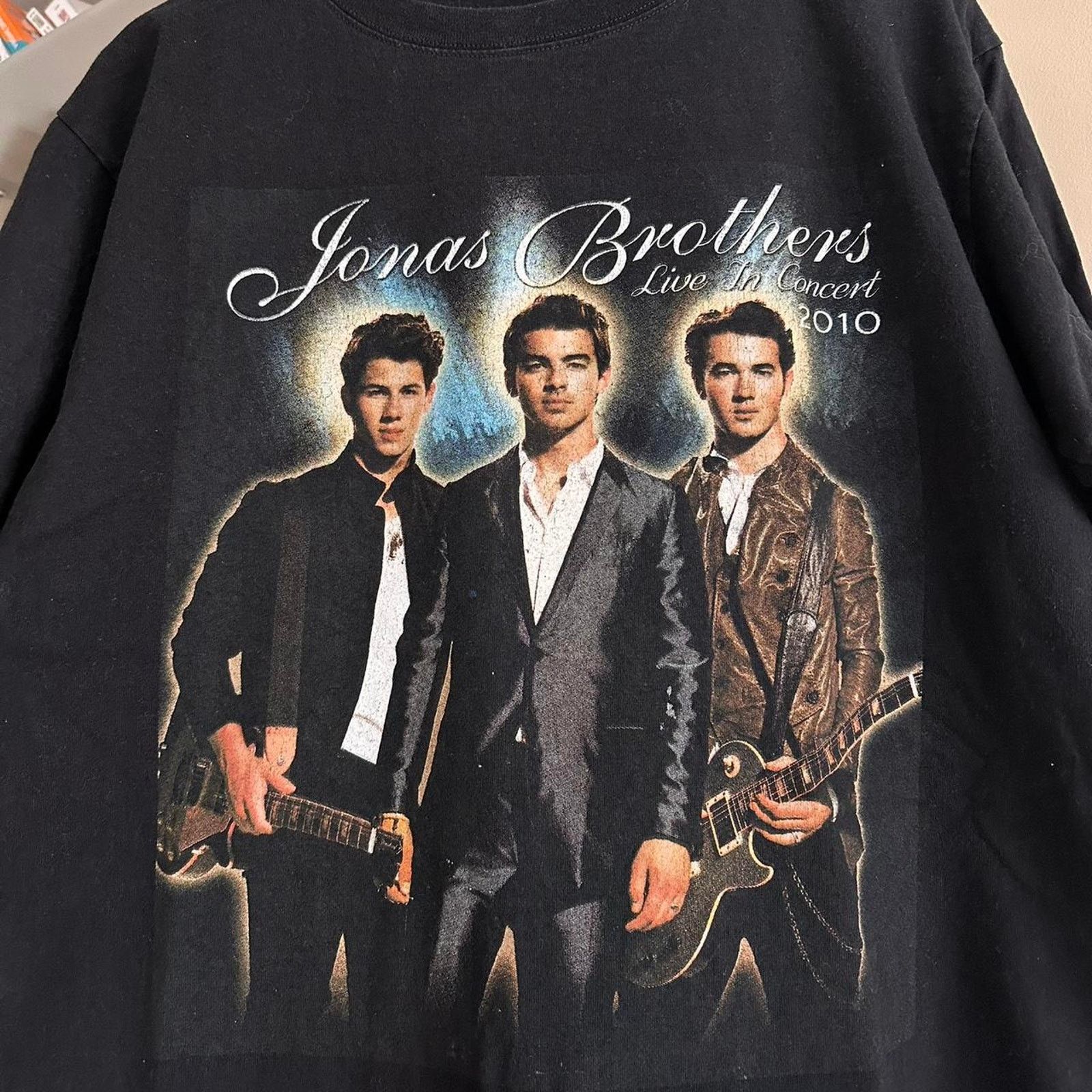 Band Tees × Vintage Vintage 2010 Jonas Brothers Band Shirt Size US L / EU 52-54 / 3 - 2 Thumbnail