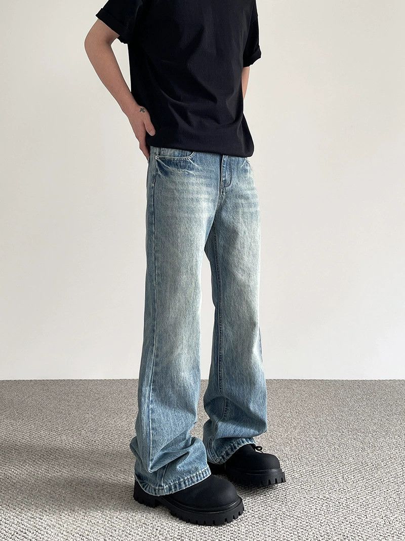 Vintage American men's cleanfit distressed washed flared jeans Size US 32 / EU 48 - 1 Thumbnail
